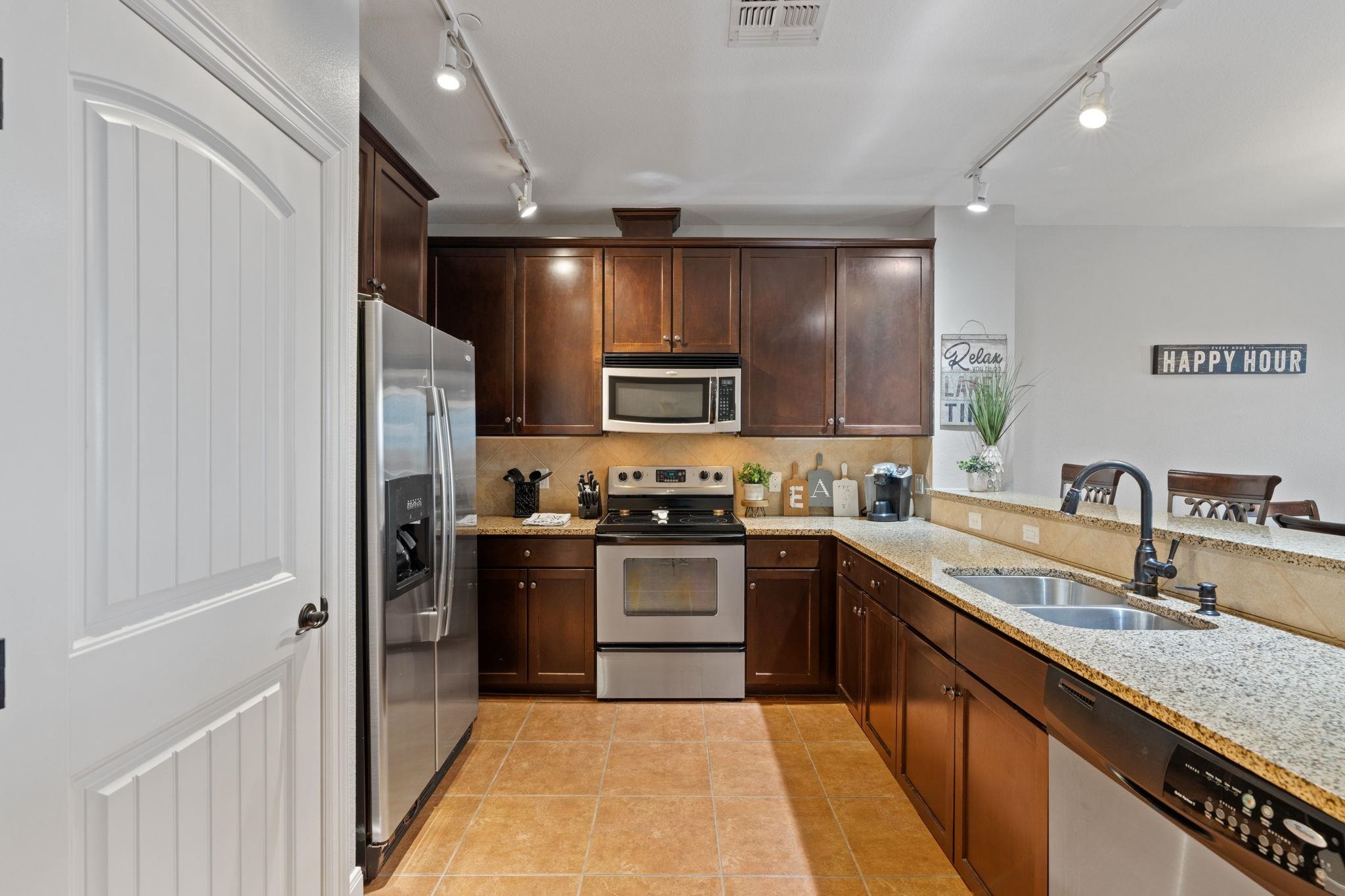 98 Island Dr