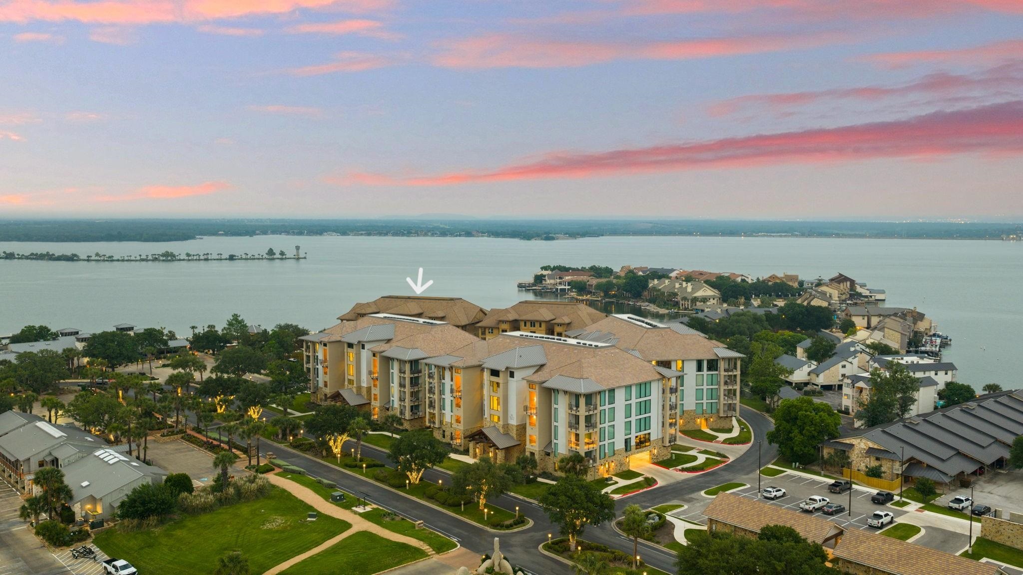 98 Island Dr