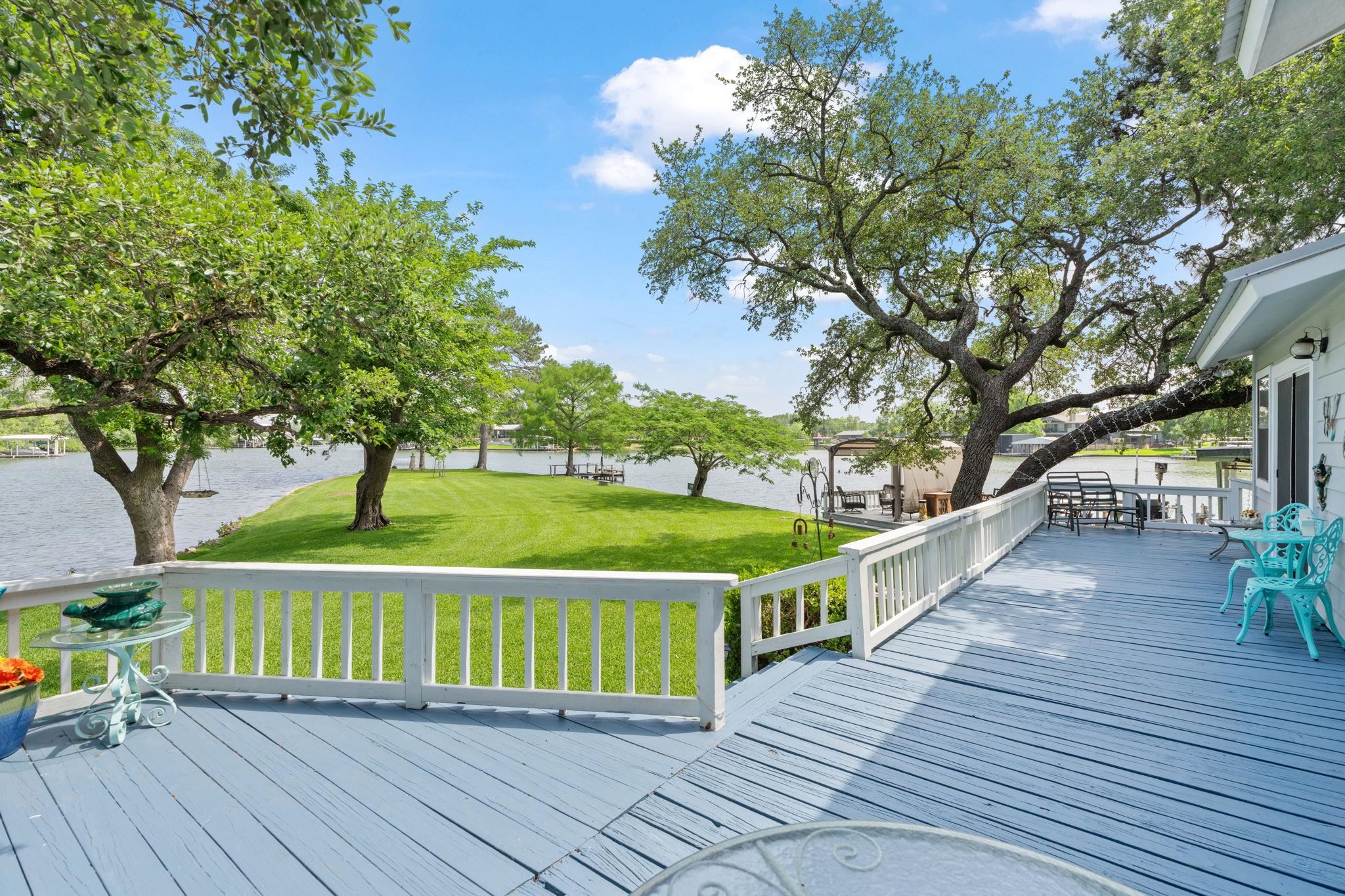 327 Mountain View Drive