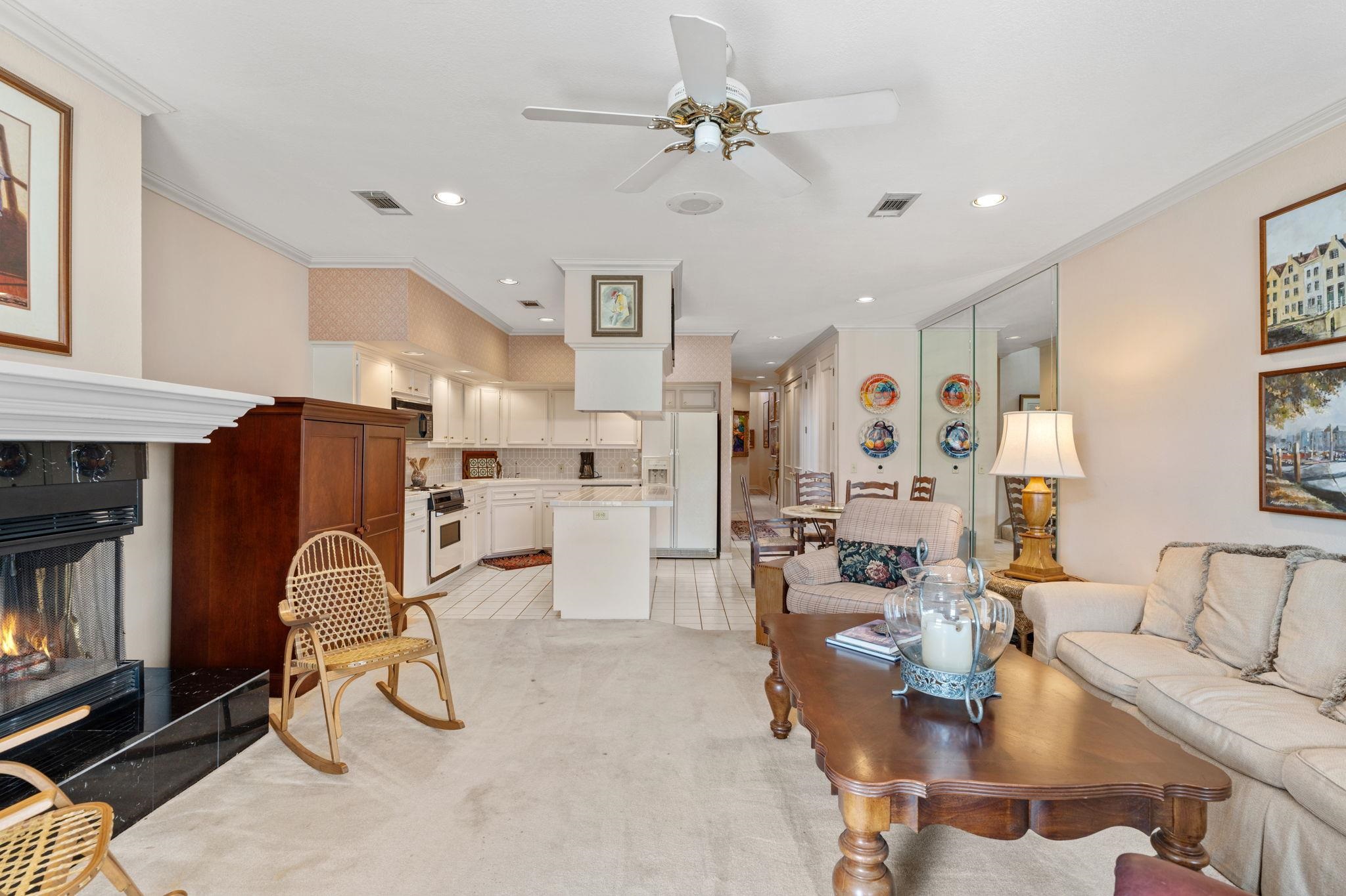 305 N. Hsb Blvd