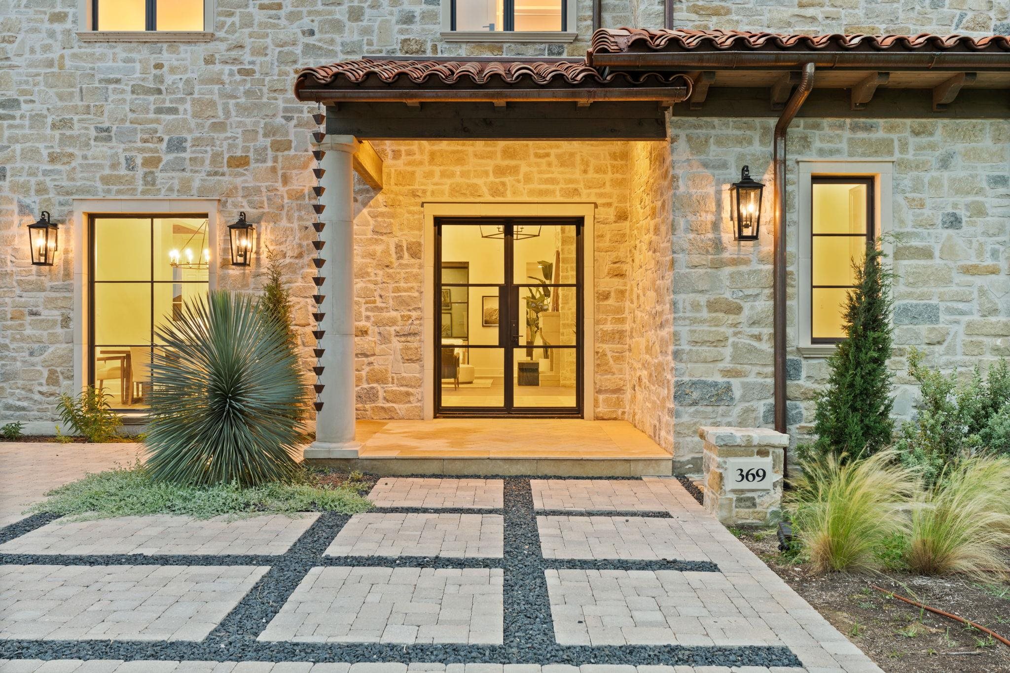 369 La Serena Loop