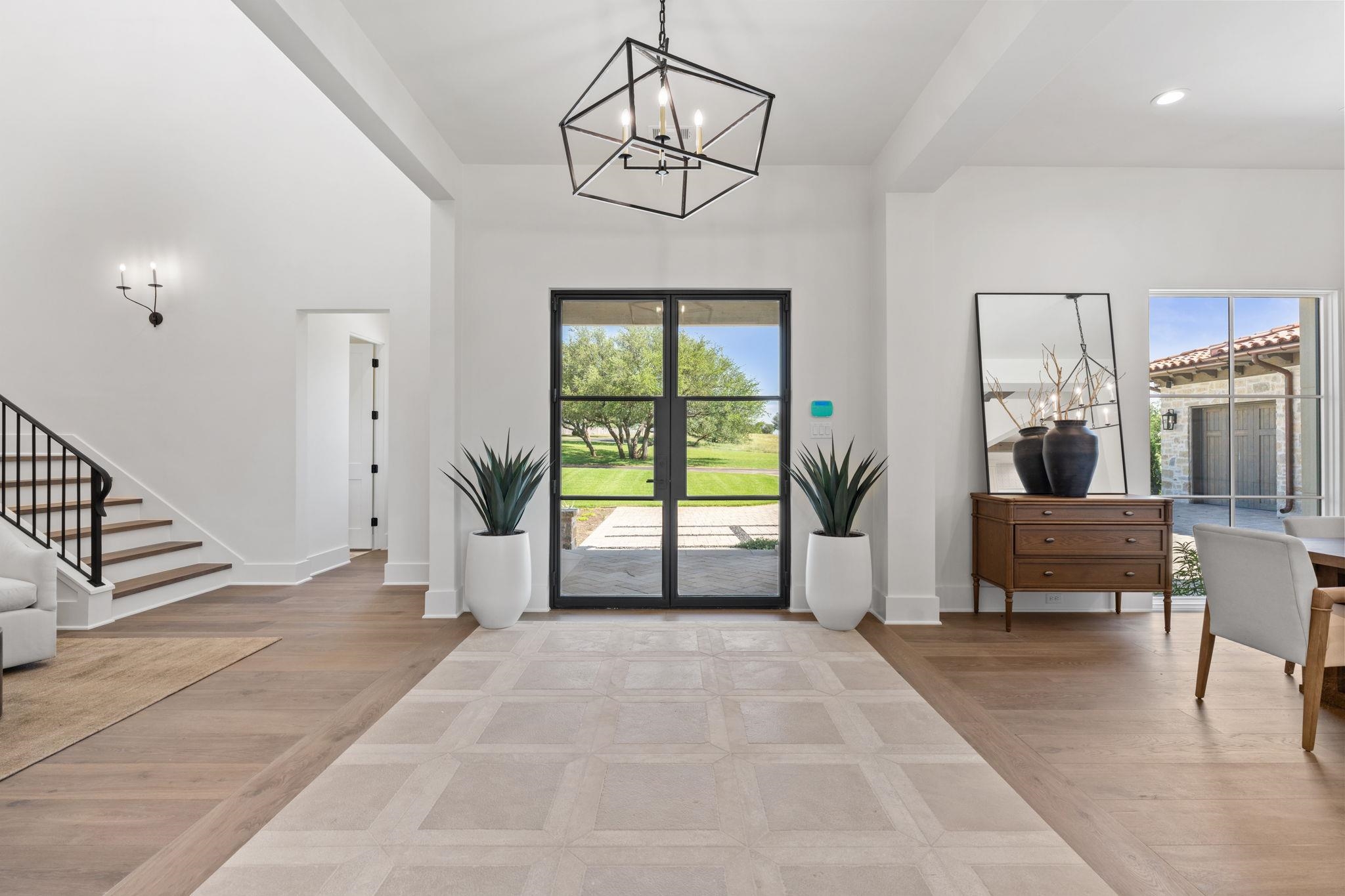 369 La Serena Loop