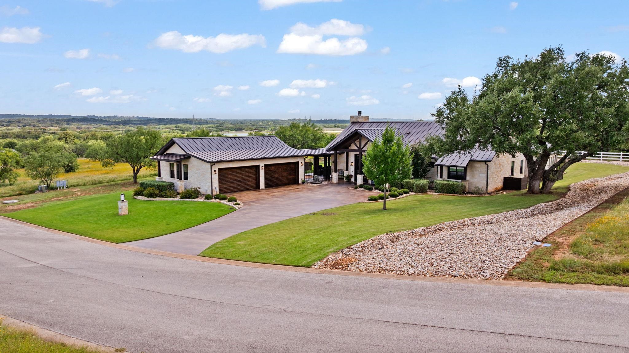 196 Westgate Loop