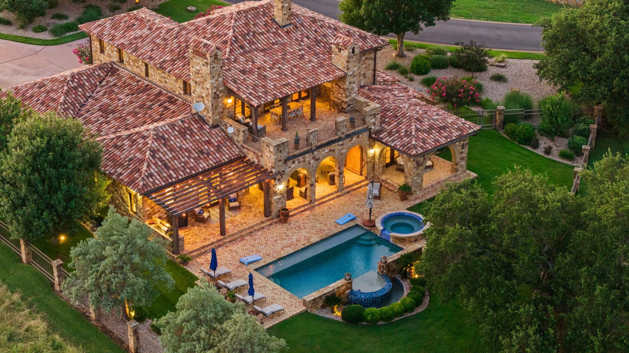 305 La Serena Loop