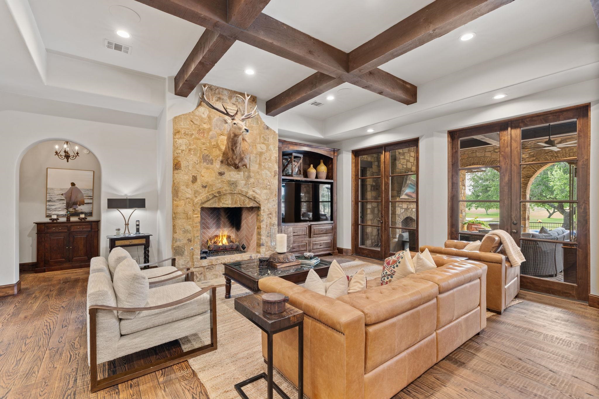 305 La Serena Loop
