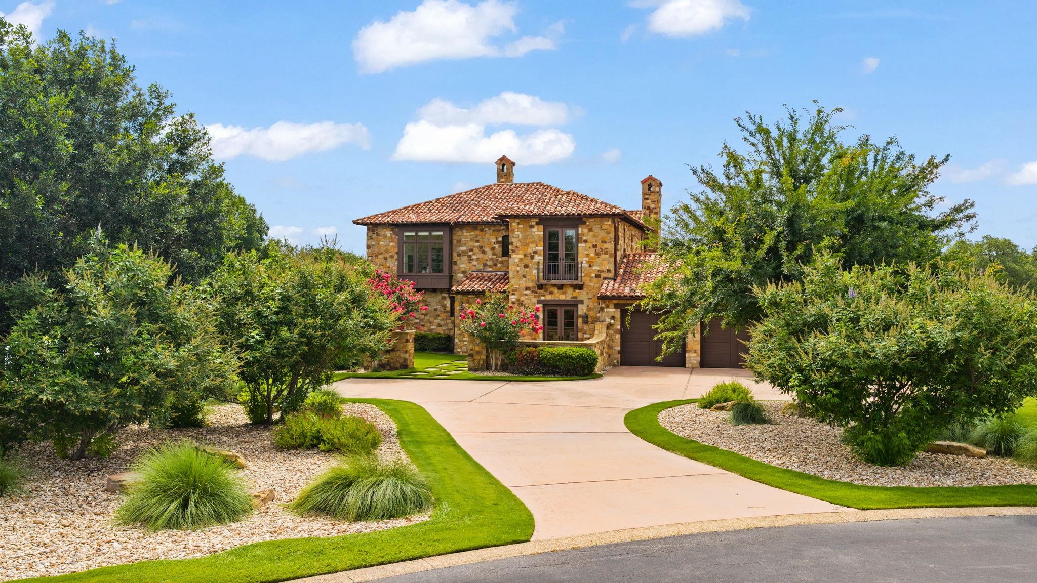 305 La Serena Loop