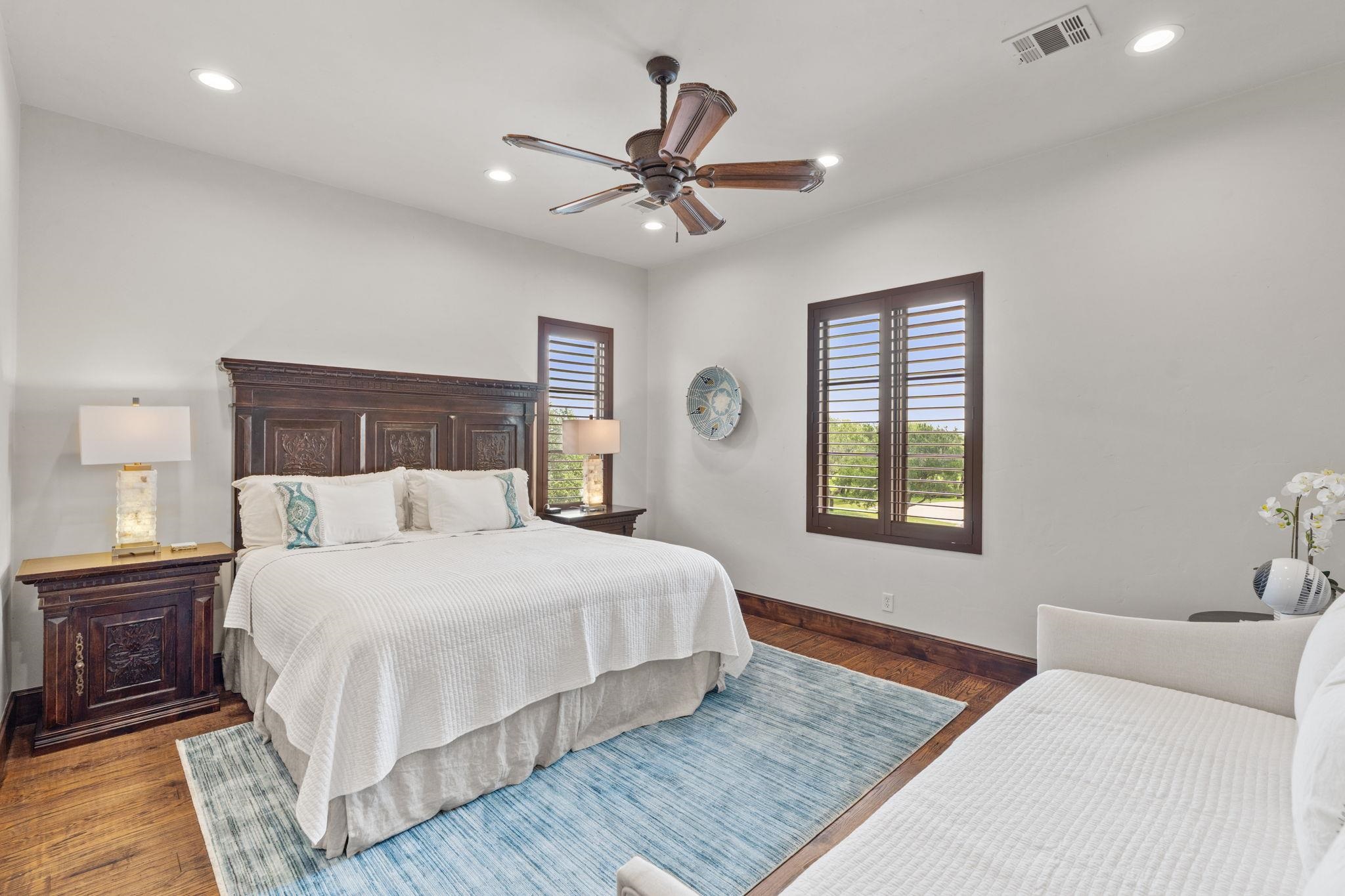 305 La Serena Loop