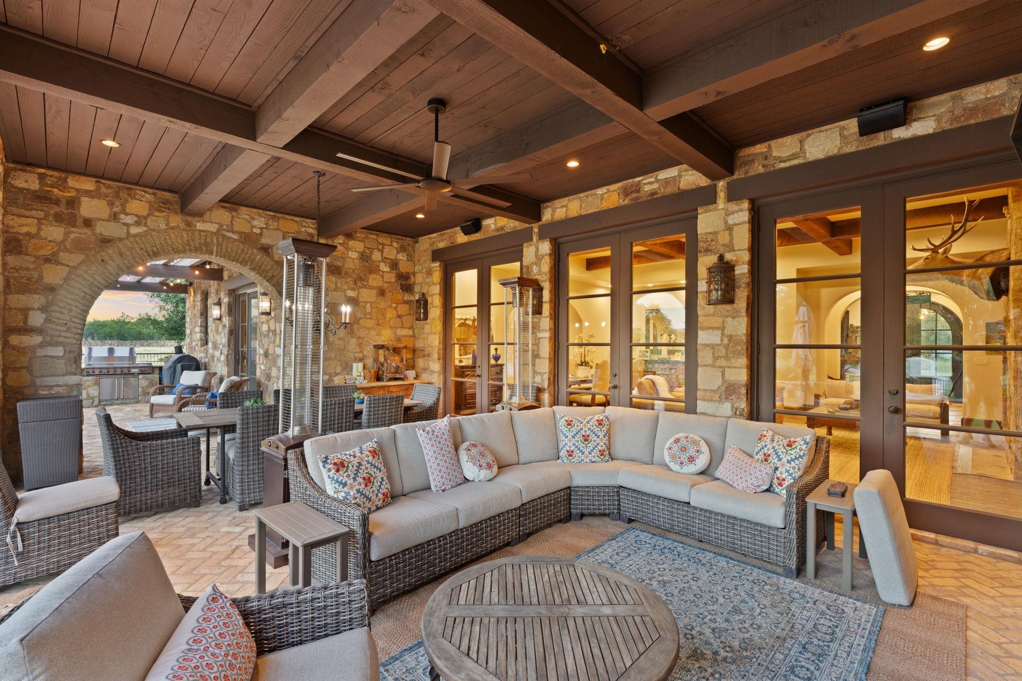 305 La Serena Loop