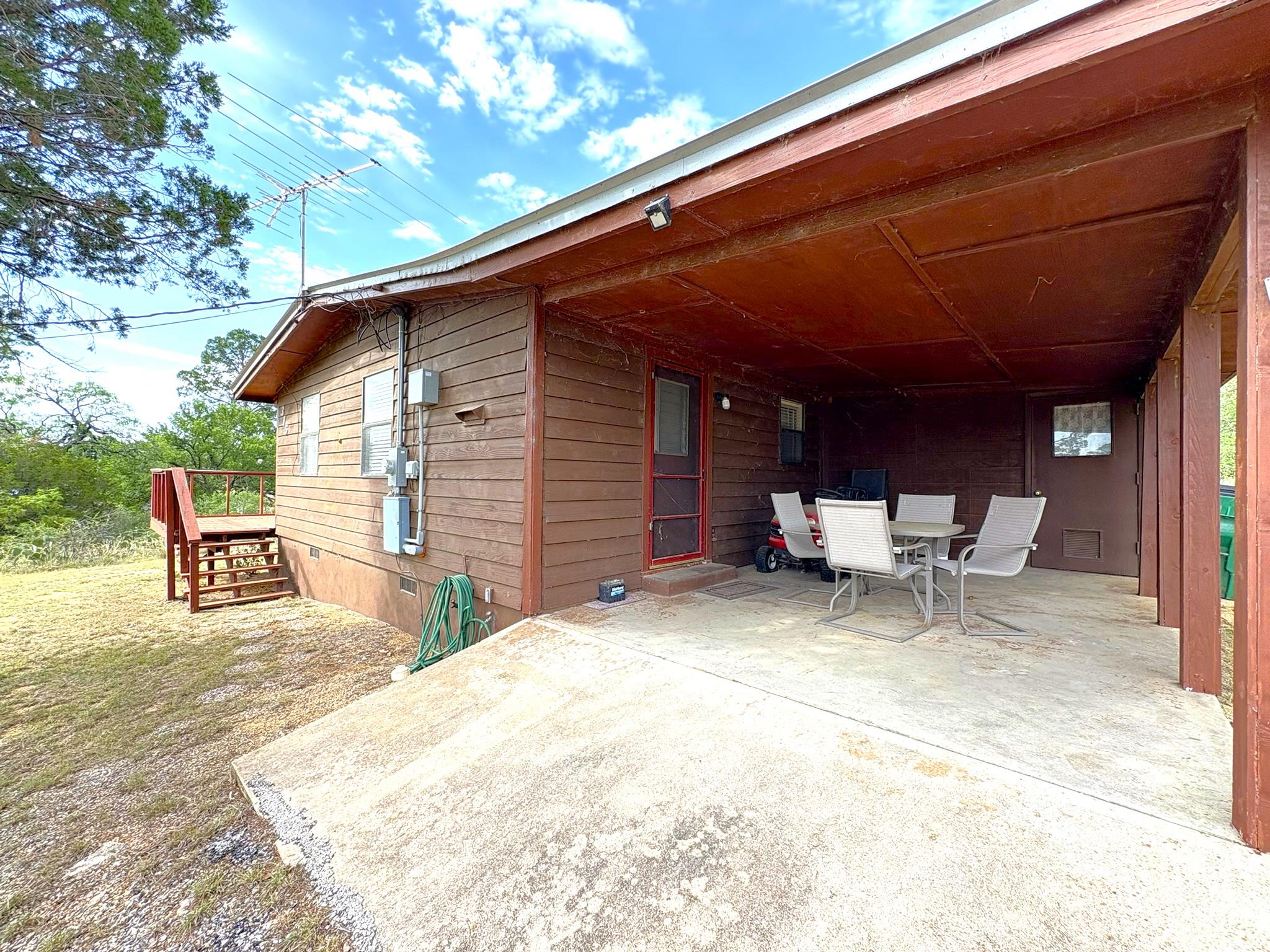 315 Skyline DR