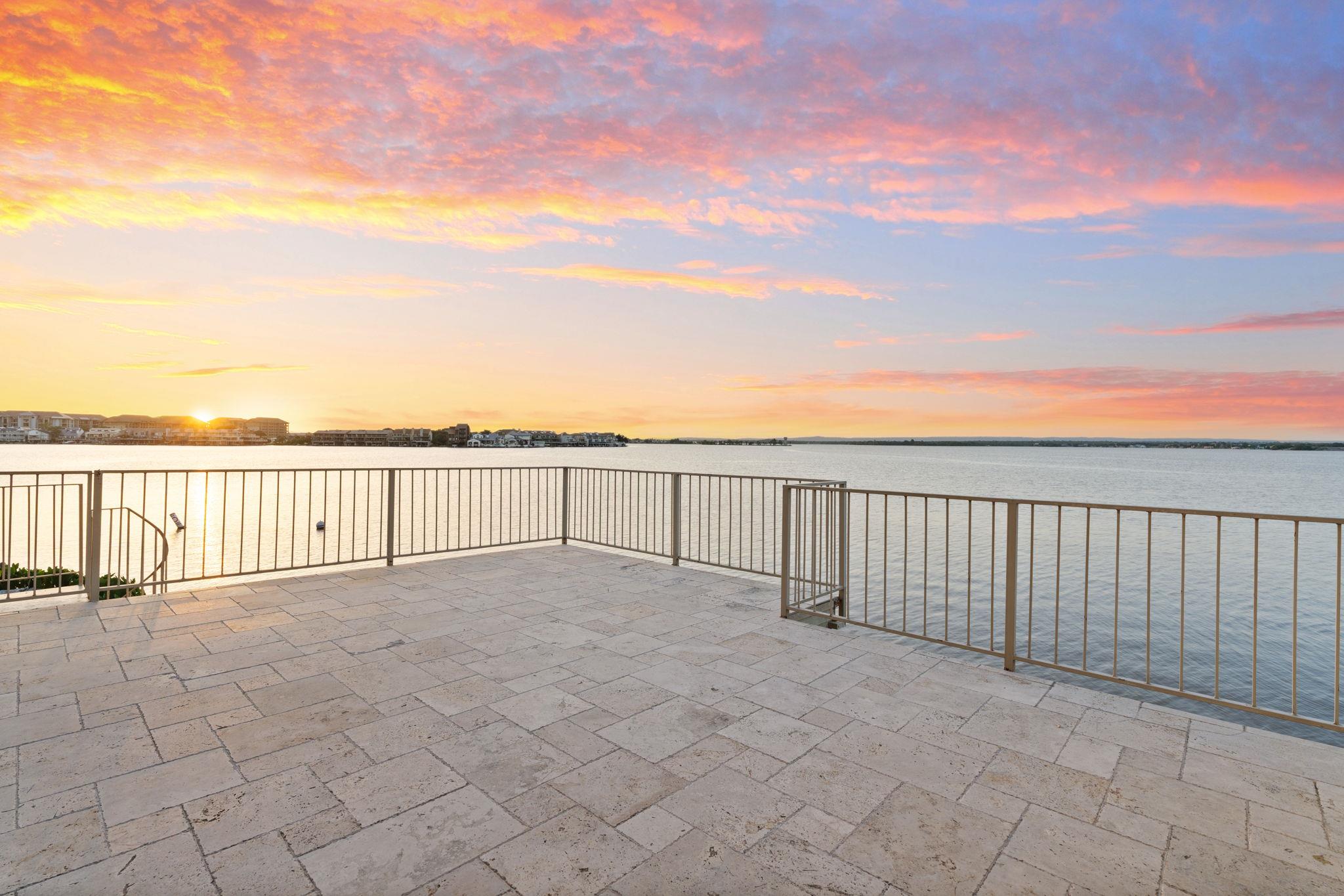 625 Horseshoe Bay BLVD