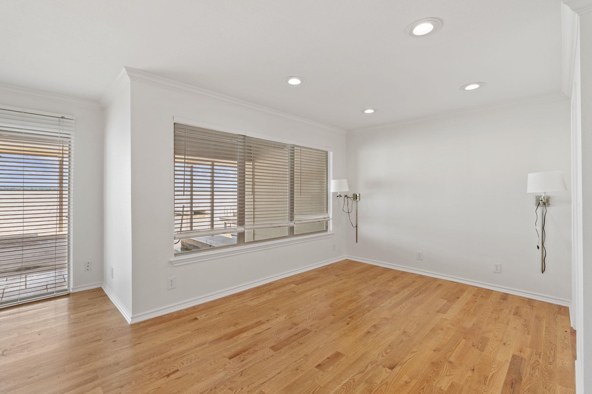 625 Horseshoe Bay BLVD