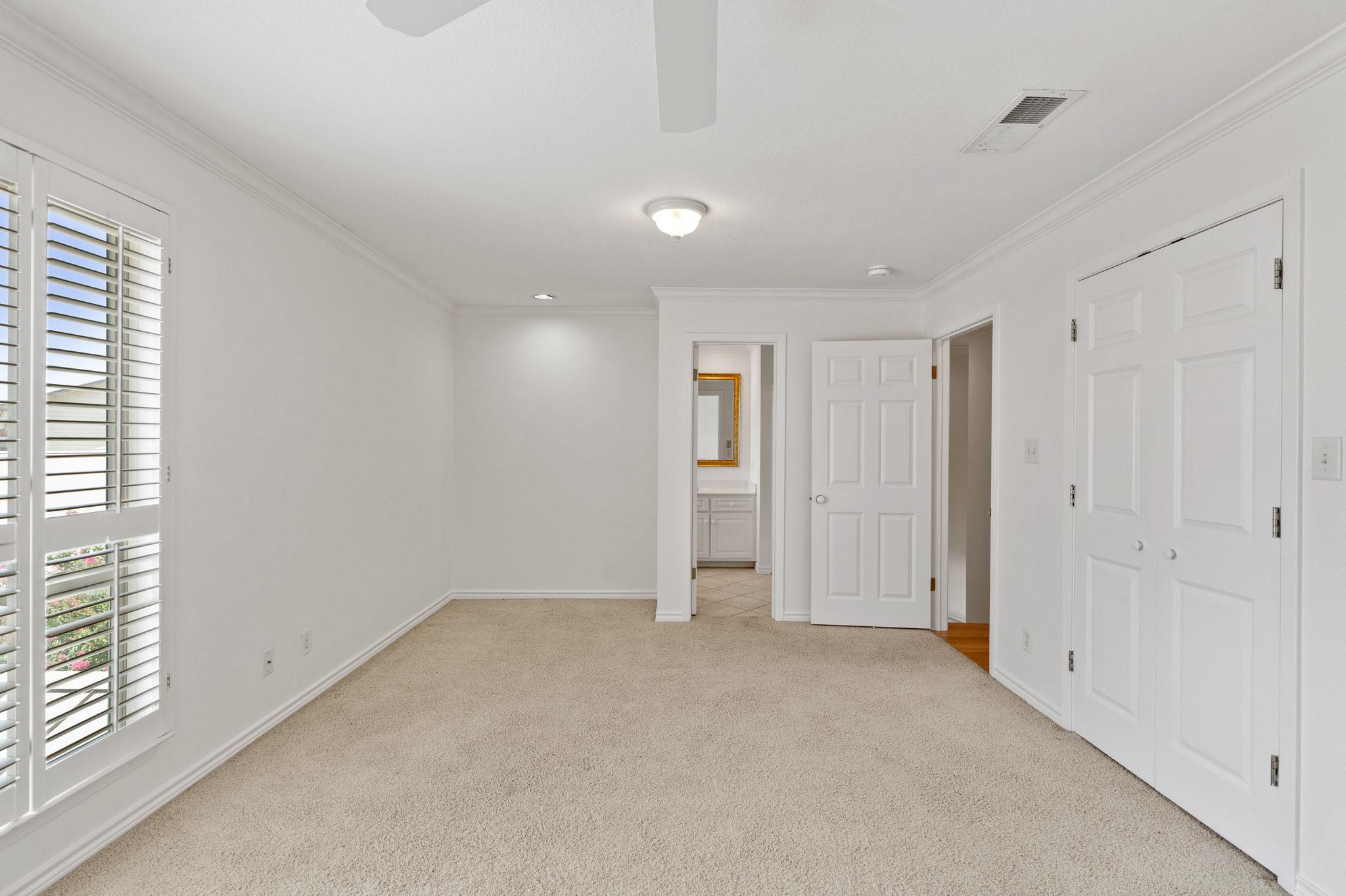 625 Horseshoe Bay BLVD