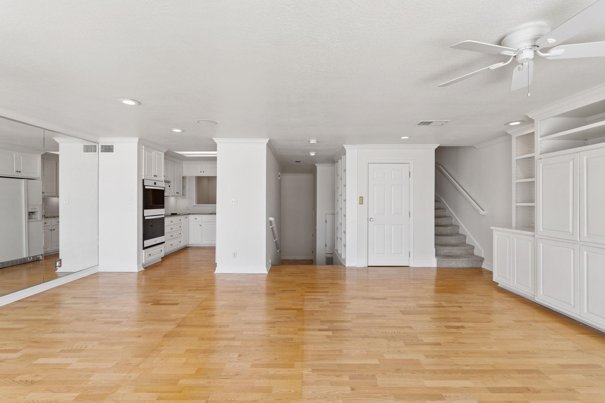 625 Horseshoe Bay BLVD