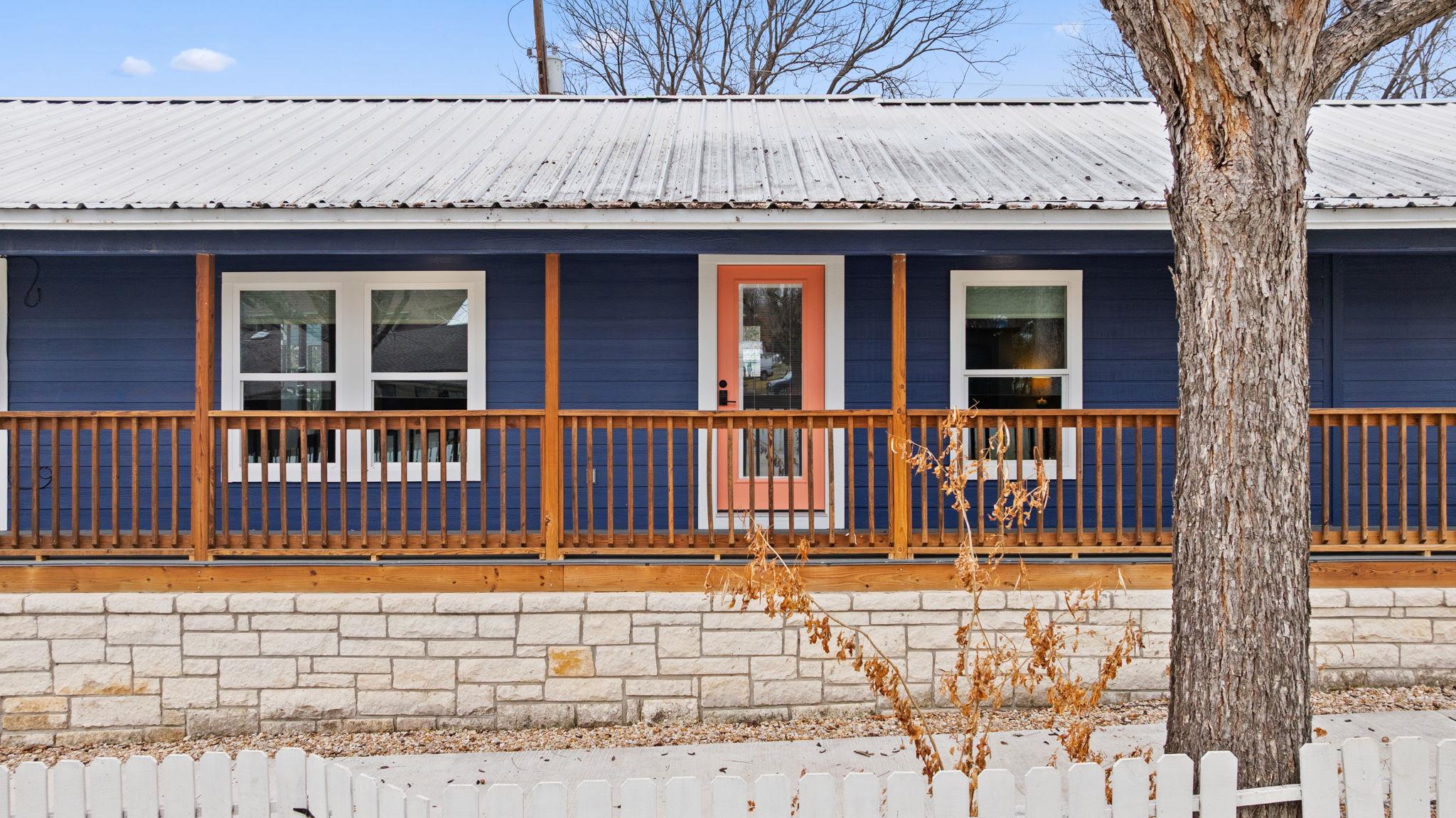 2028 Williams Lakeshore
