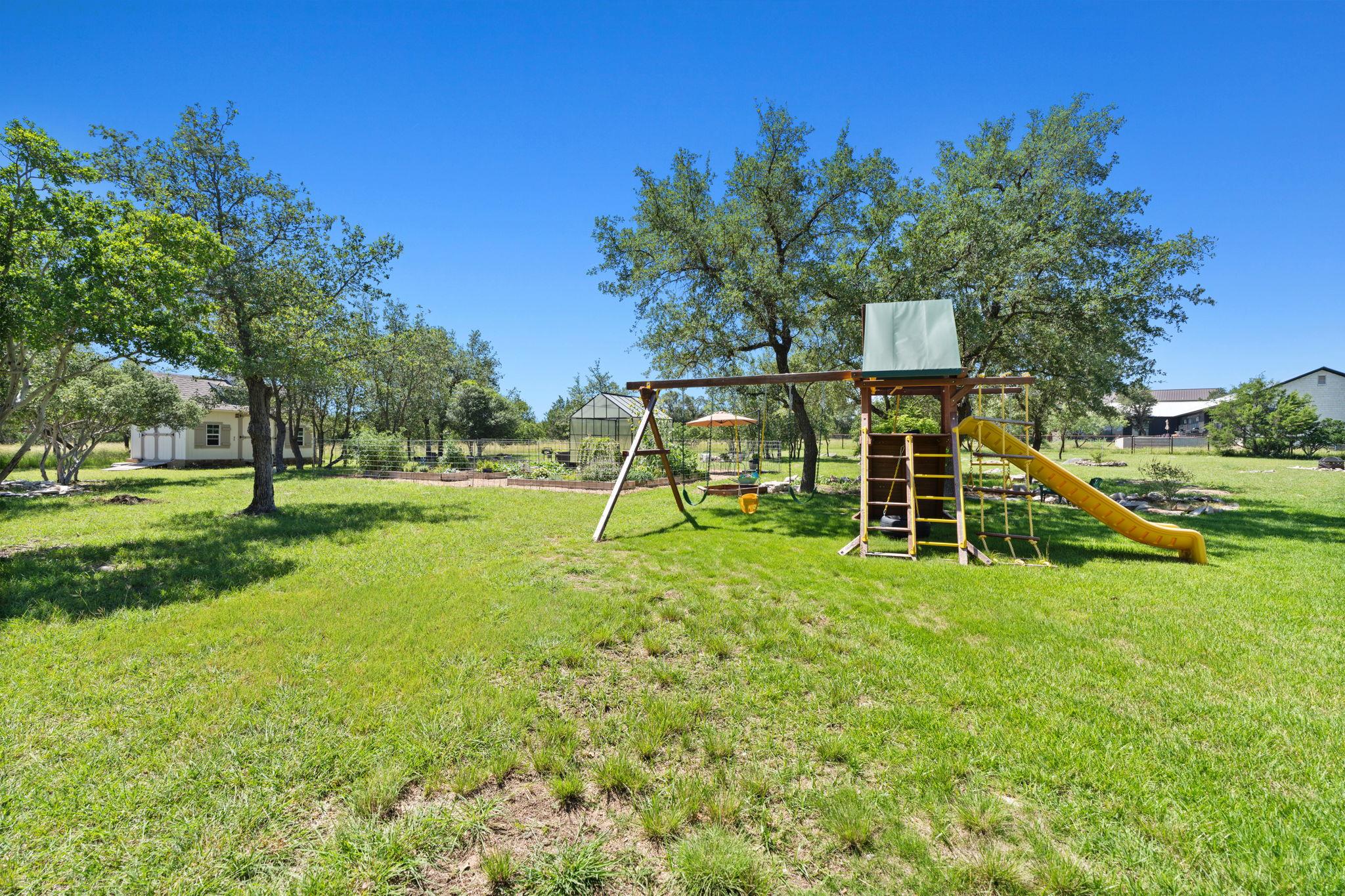 113 Vista View TRL