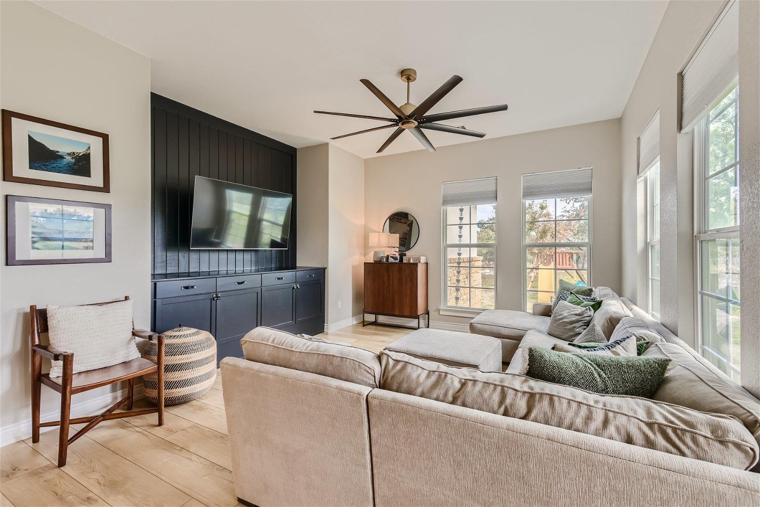 113 Vista View TRL