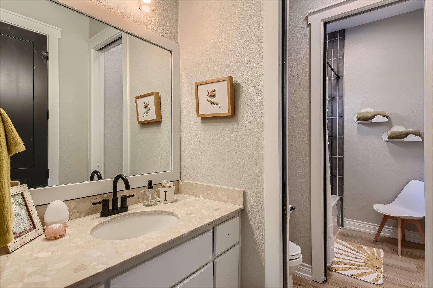 113 Vista View TRL