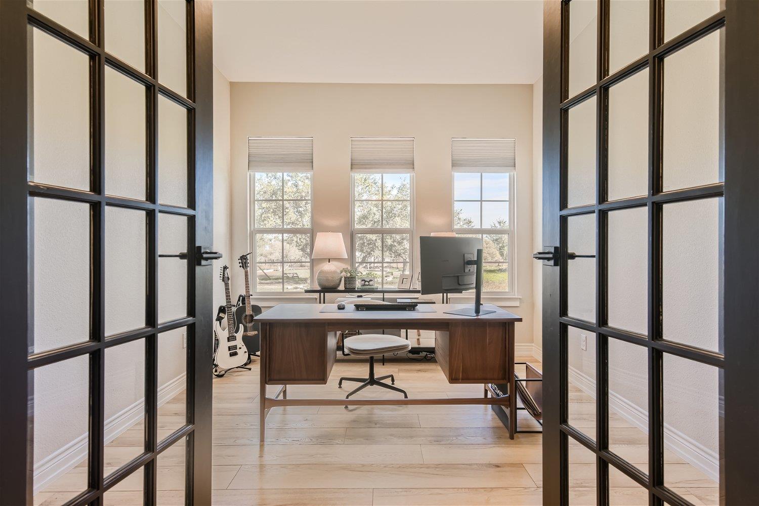 113 Vista View TRL