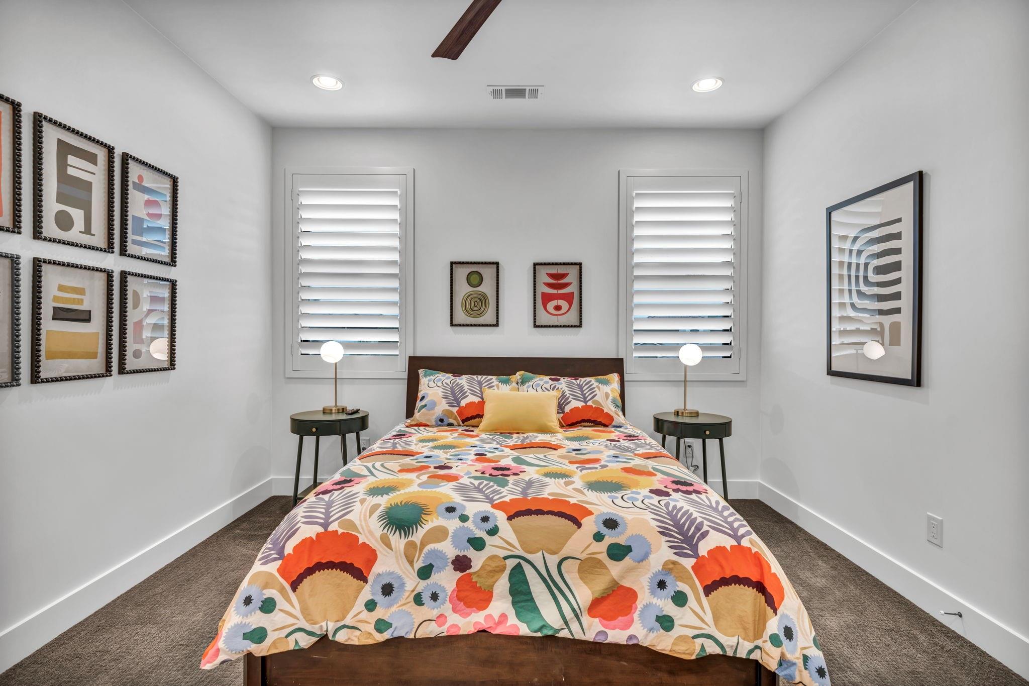 103 Cove East DR, Horseshoe Bay