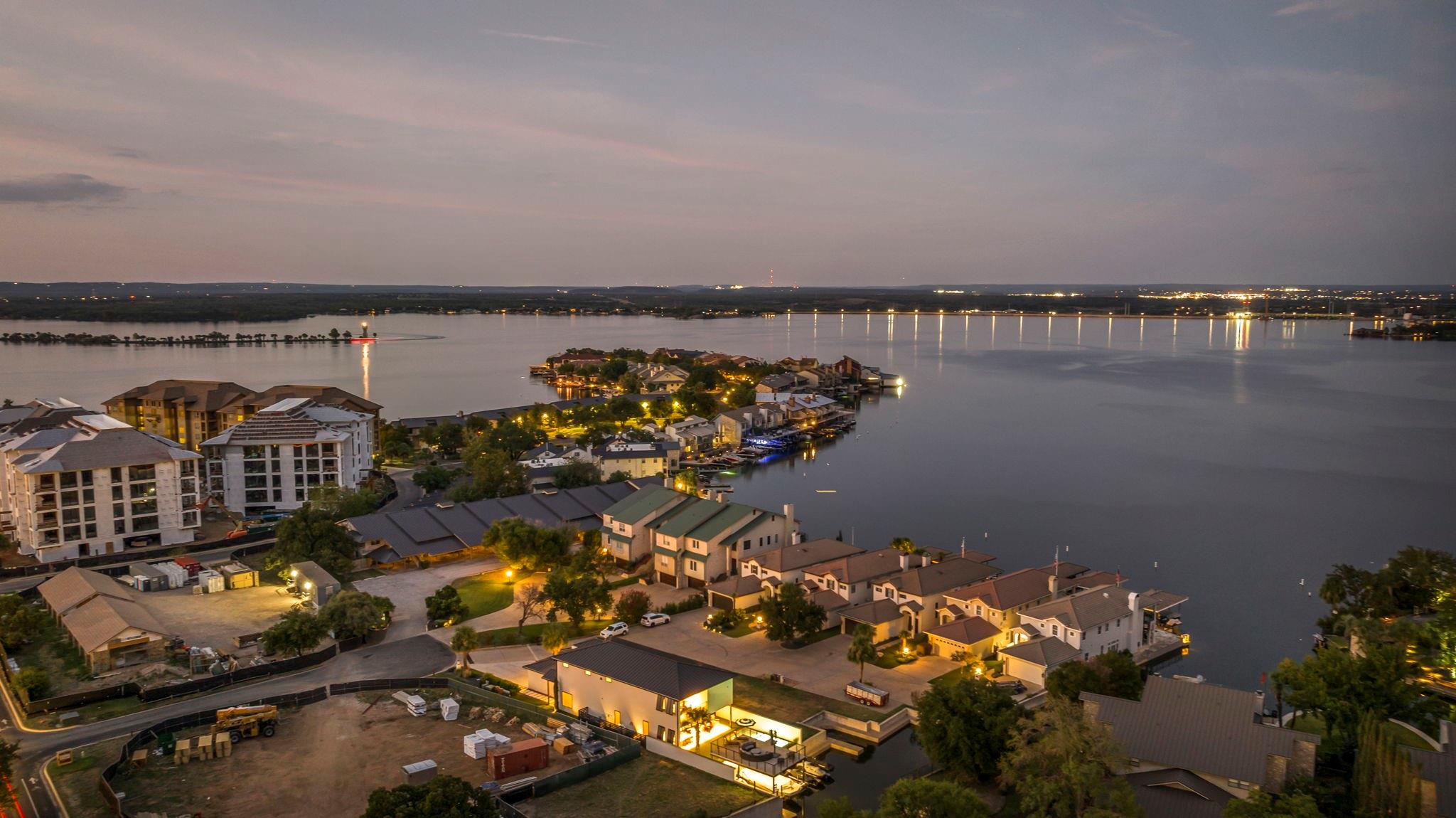 103 Cove East DR, Horseshoe Bay