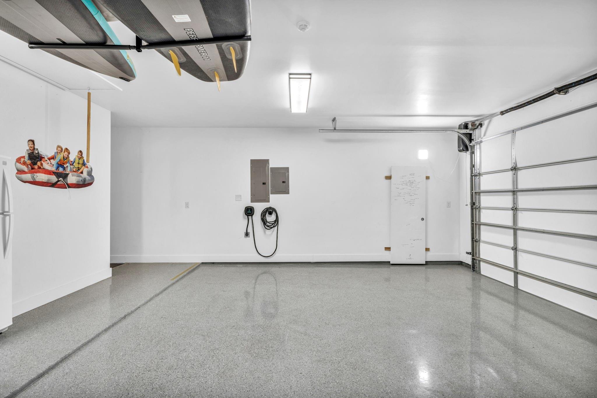 103 Cove East DR, Horseshoe Bay