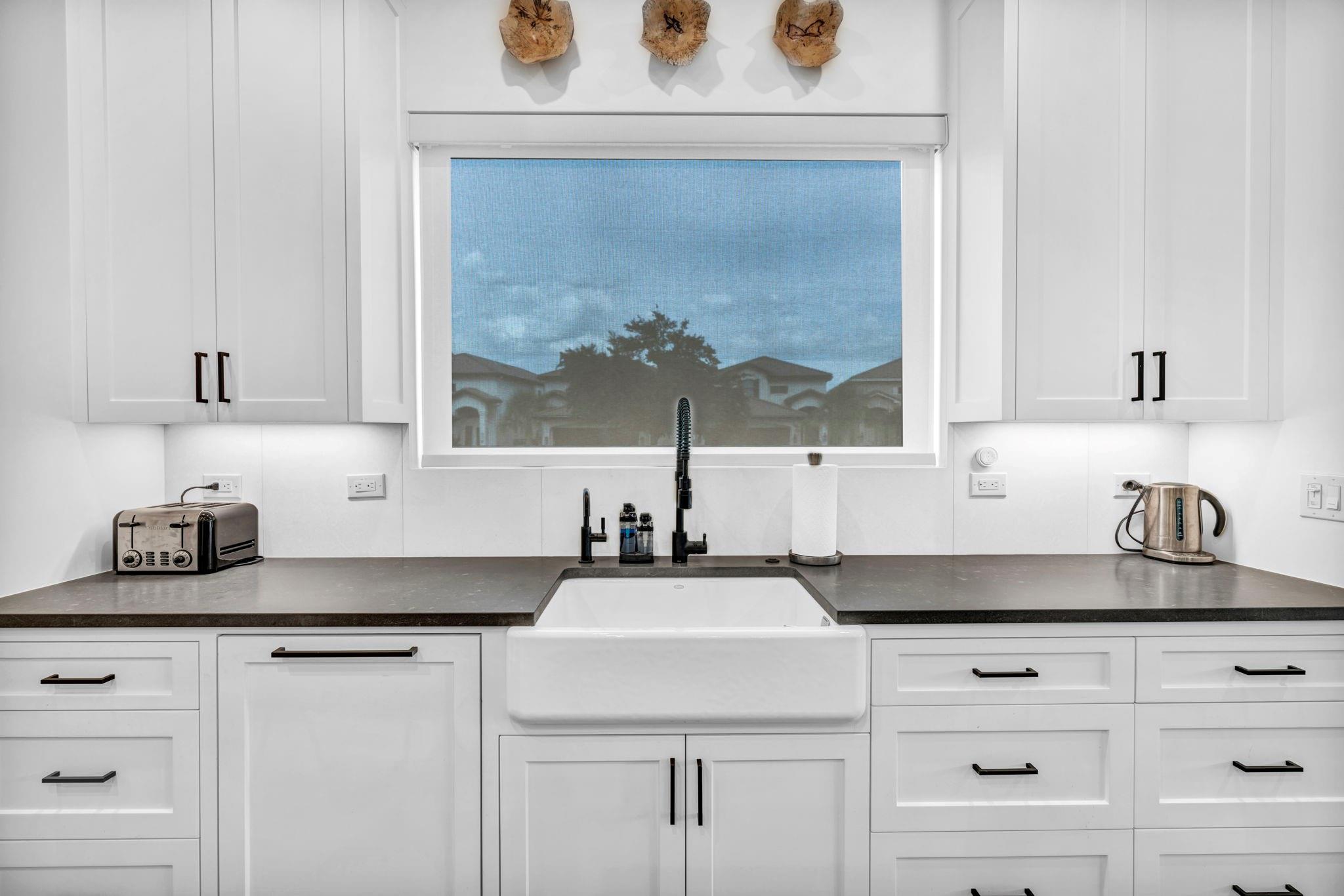 103 Cove East DR, Horseshoe Bay