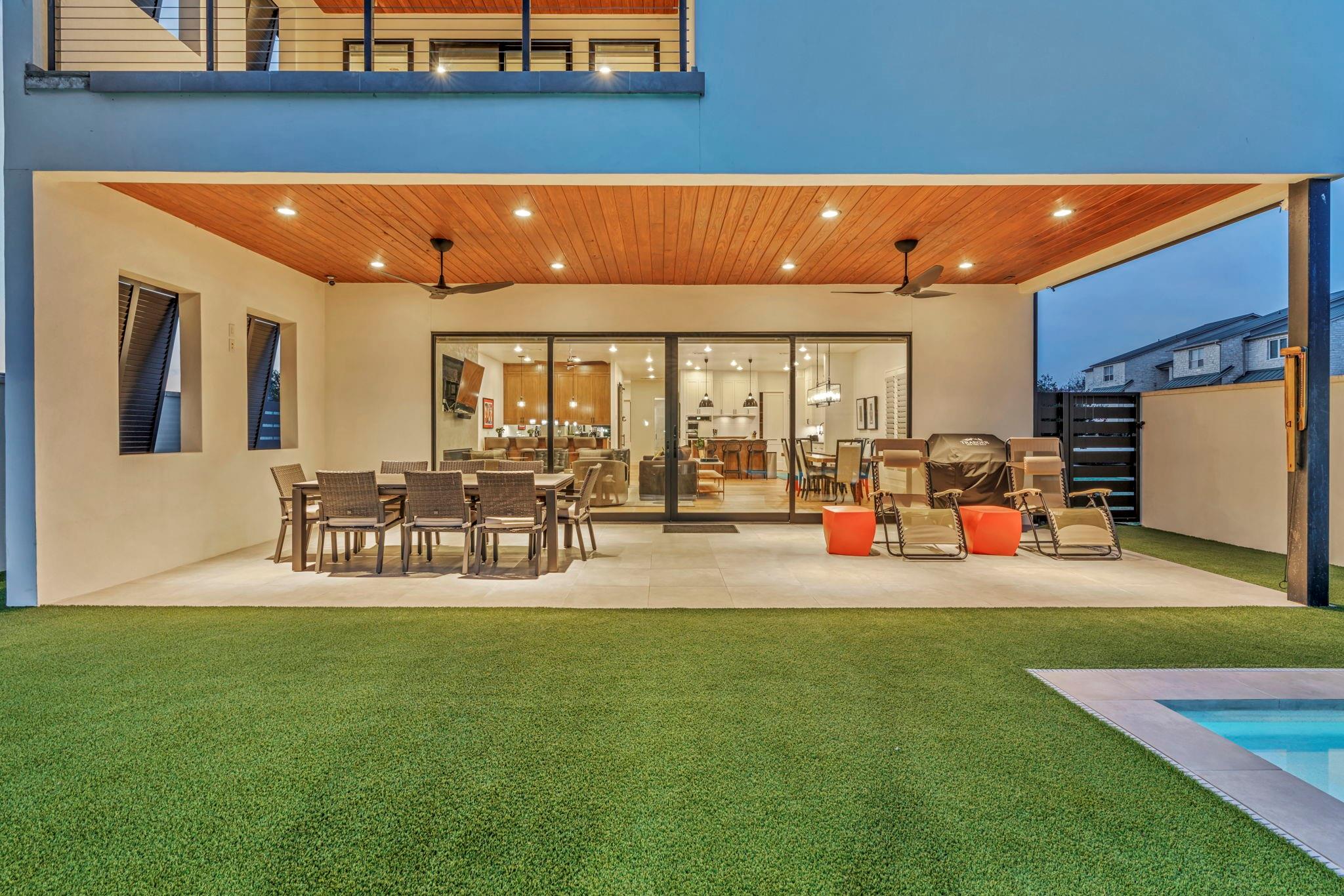 103 Cove East DR, Horseshoe Bay