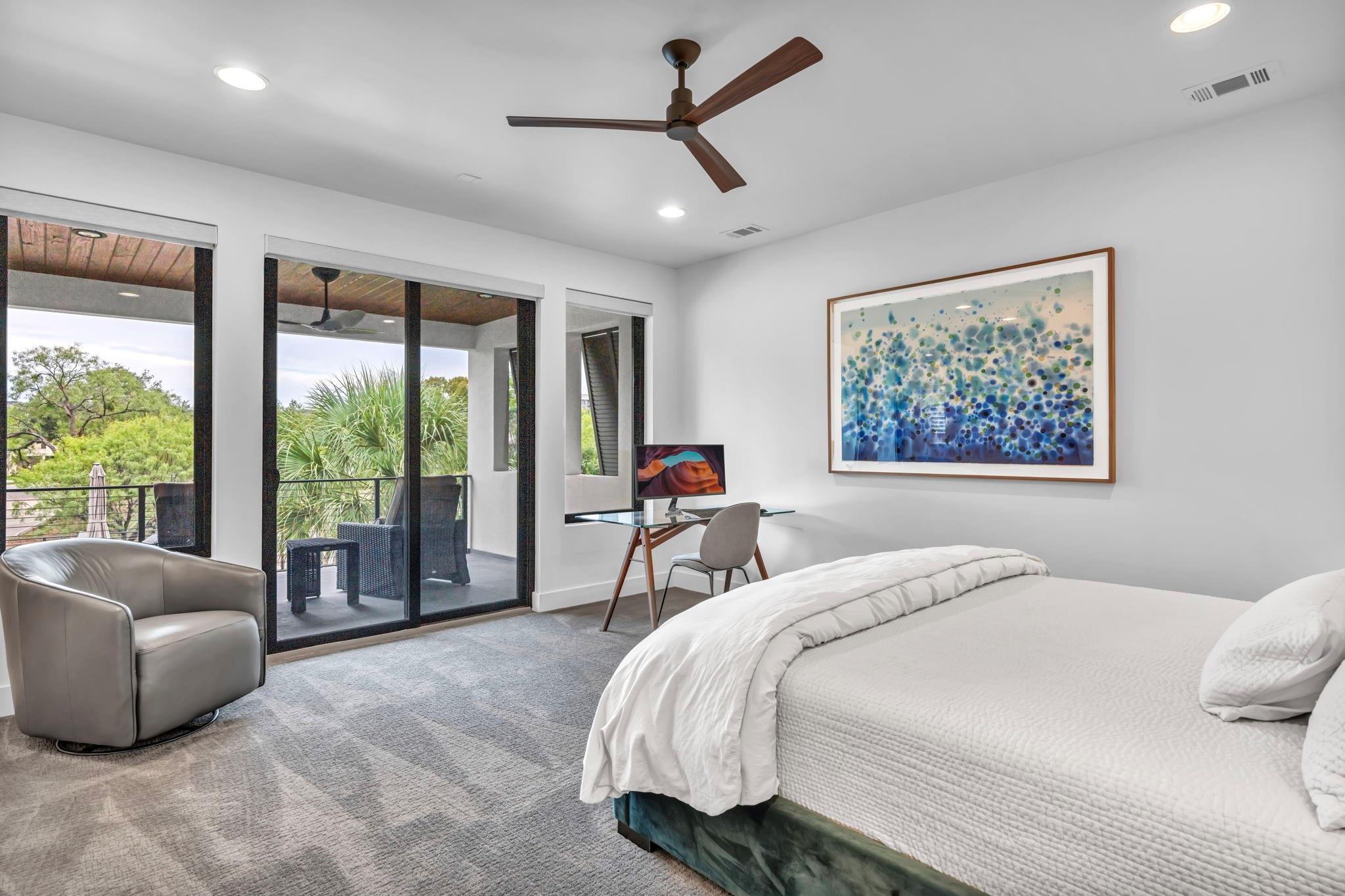 103 Cove East DR, Horseshoe Bay