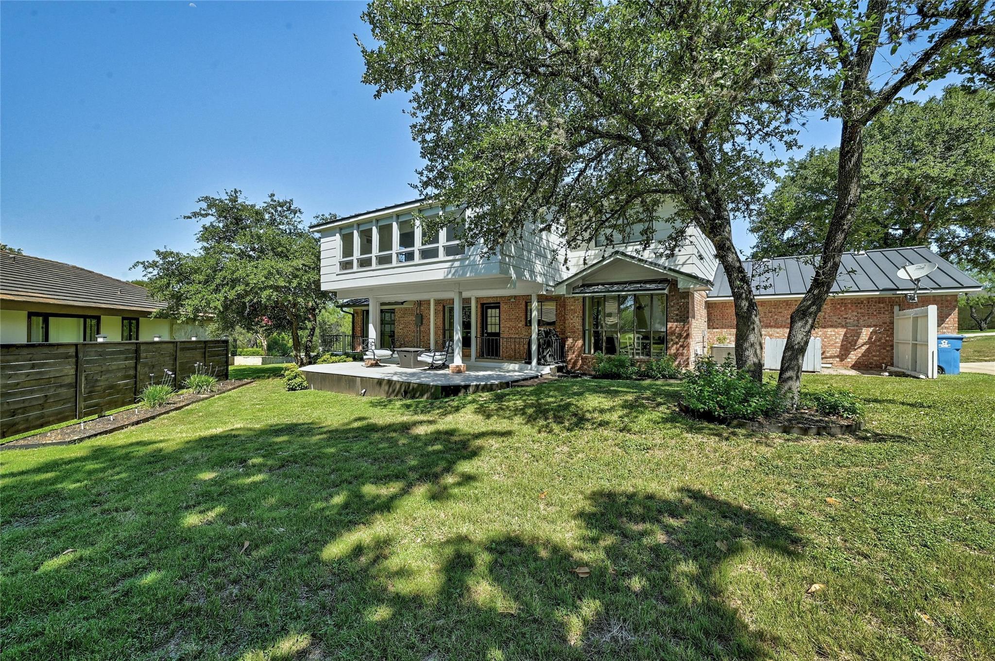 608 Sombrero DR