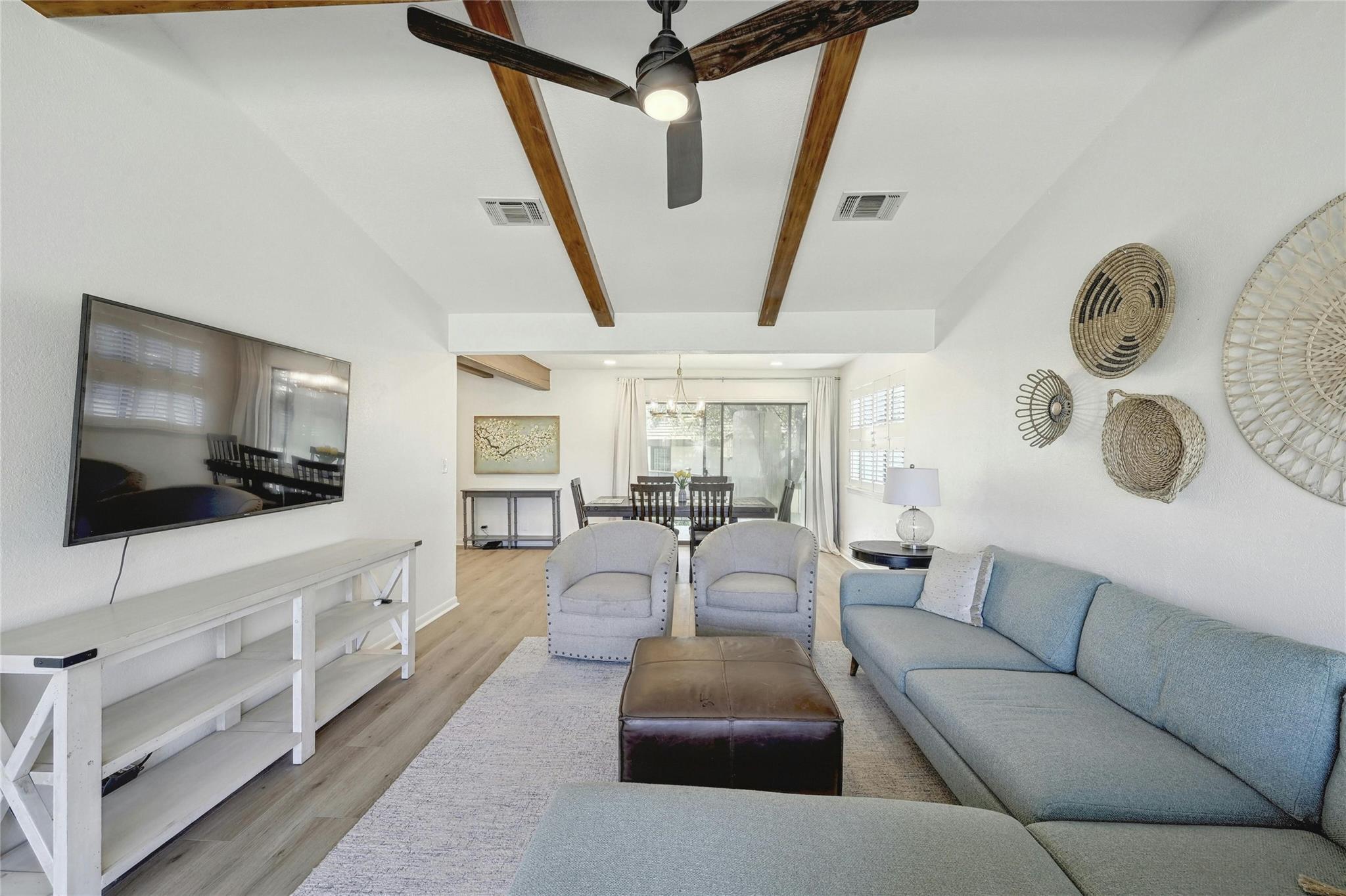 608 Sombrero DR
