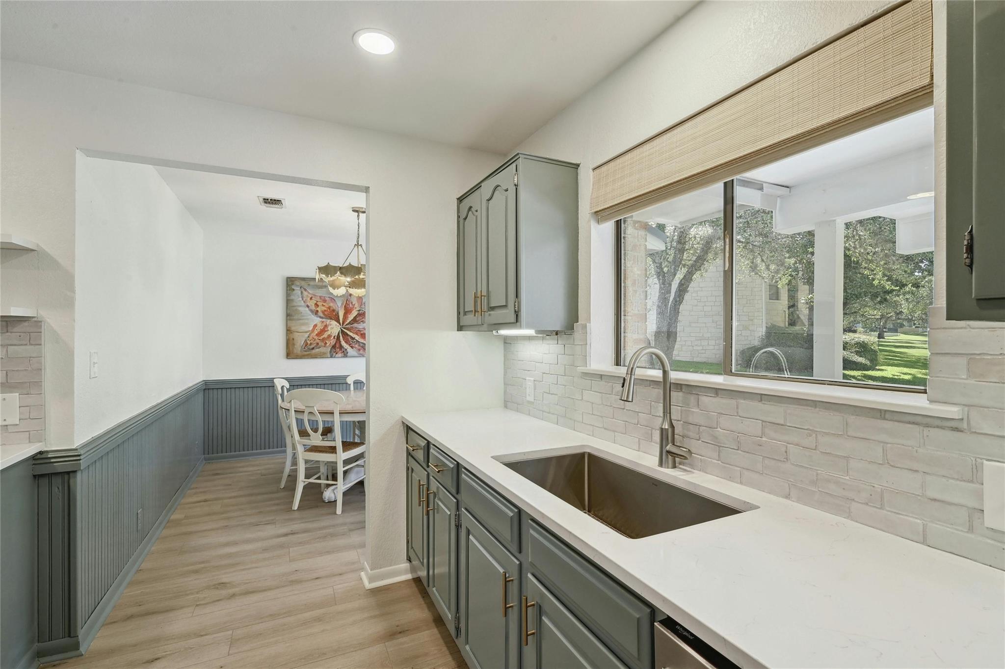 608 Sombrero DR