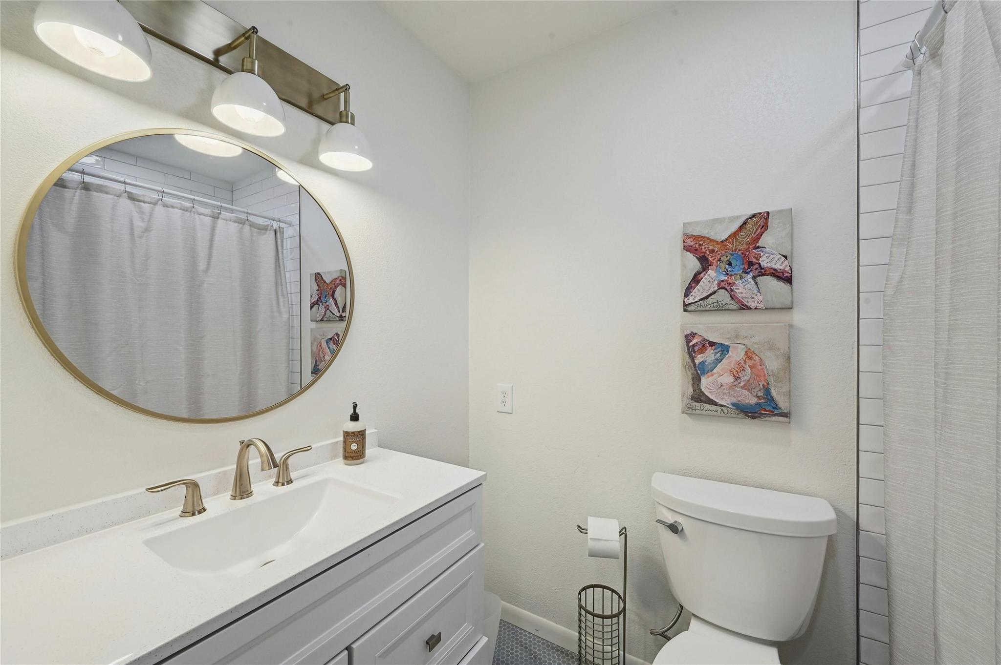 608 Sombrero DR