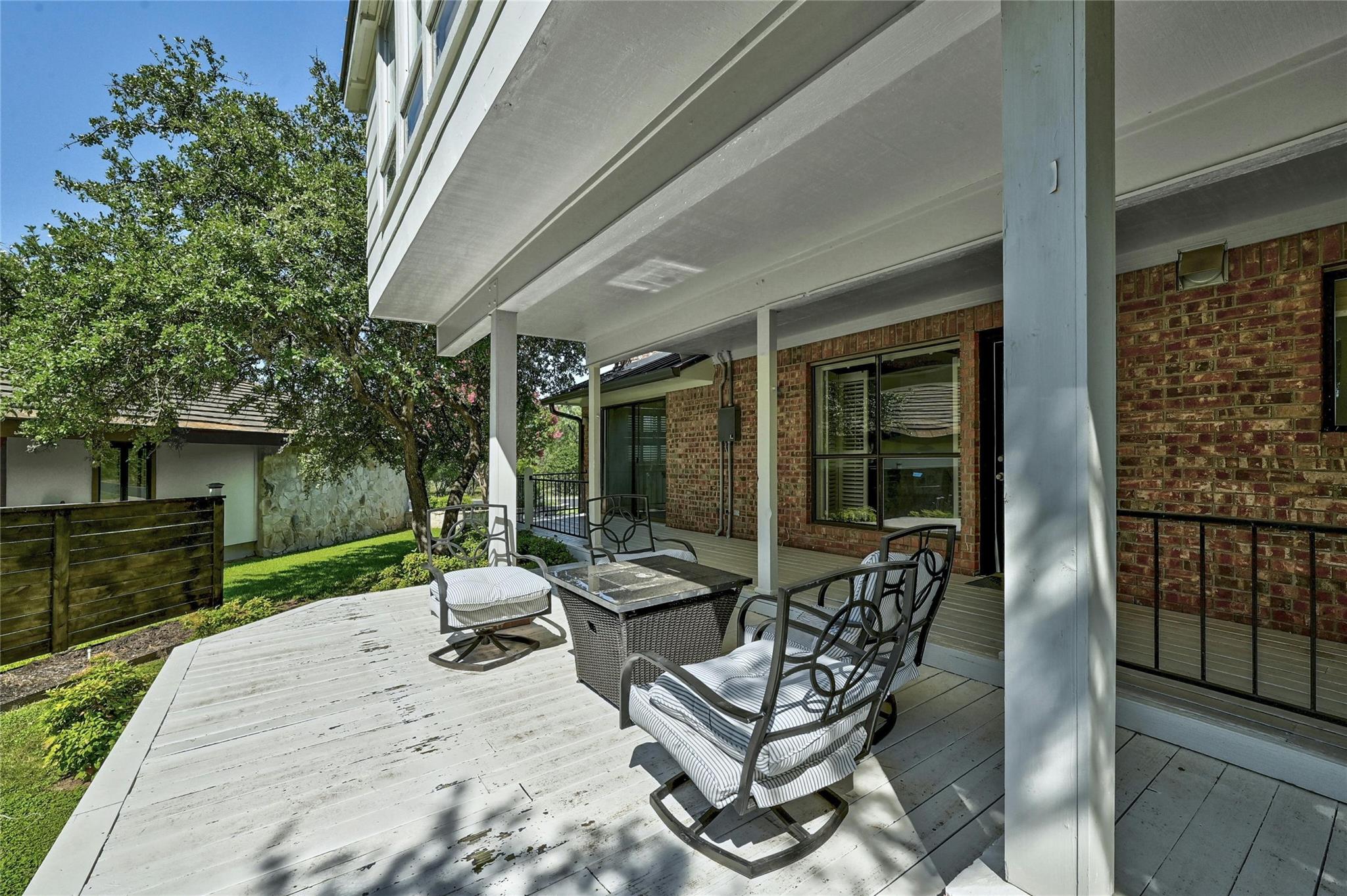 608 Sombrero DR