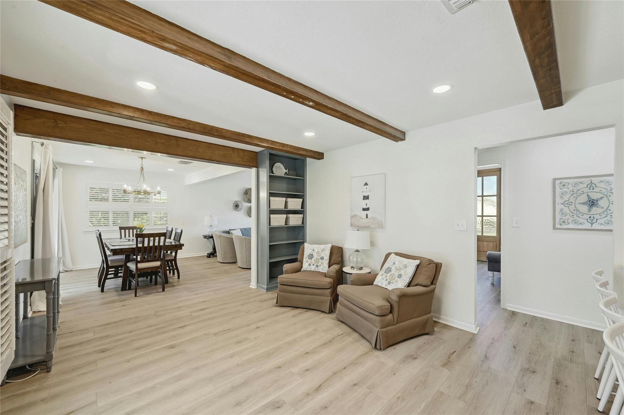 608 Sombrero DR