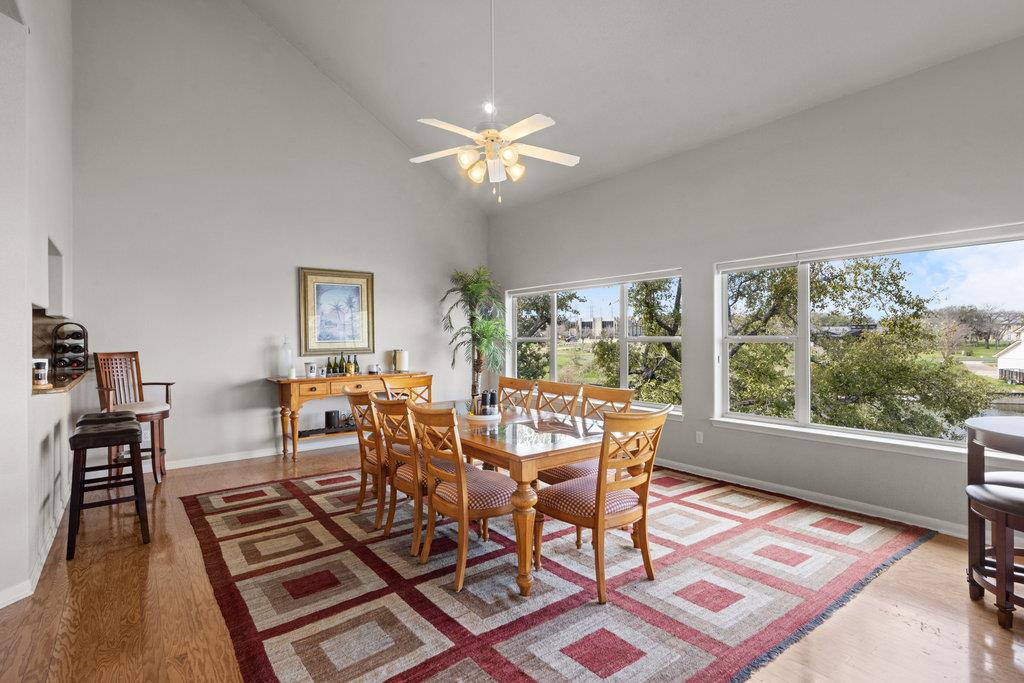 5900 W Fm 2147 # 106