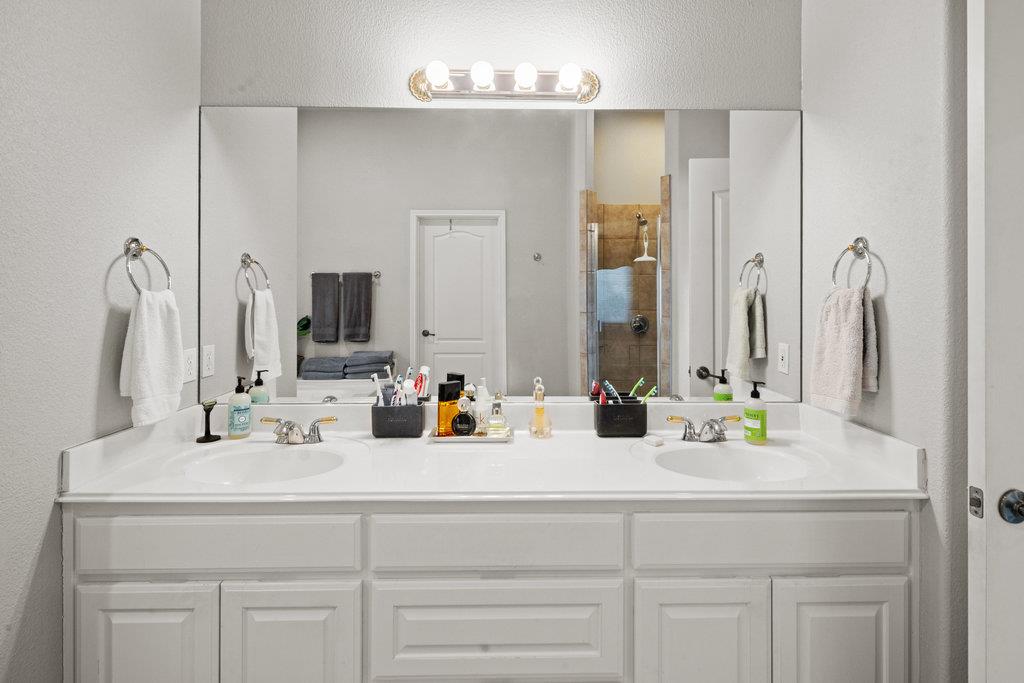 5900 W Fm 2147 # 106