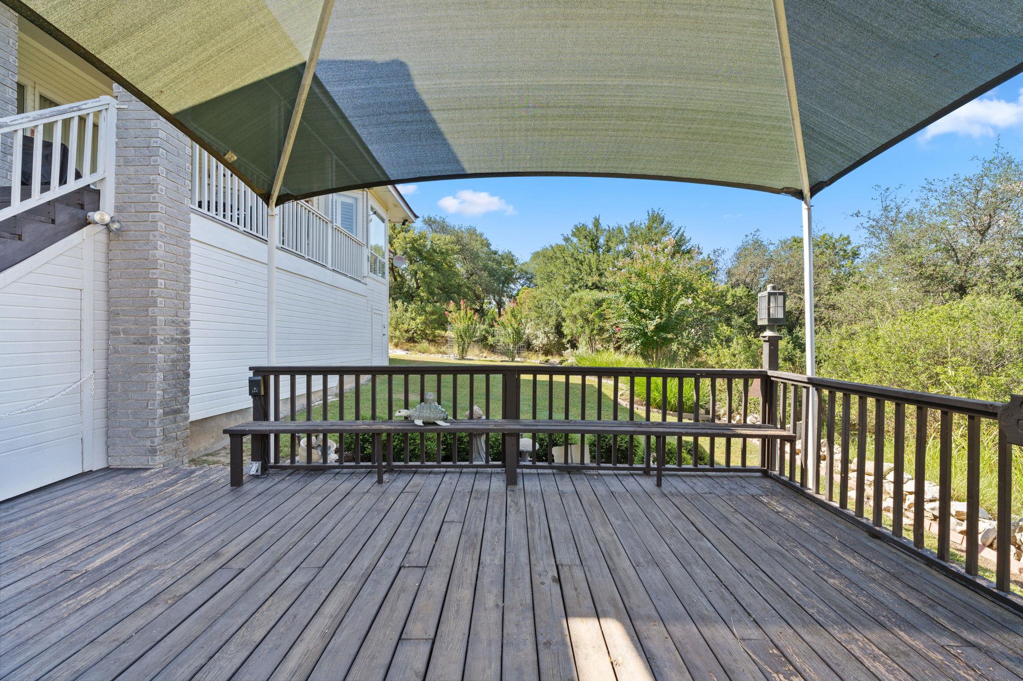 1310 Clayton Nolen DR