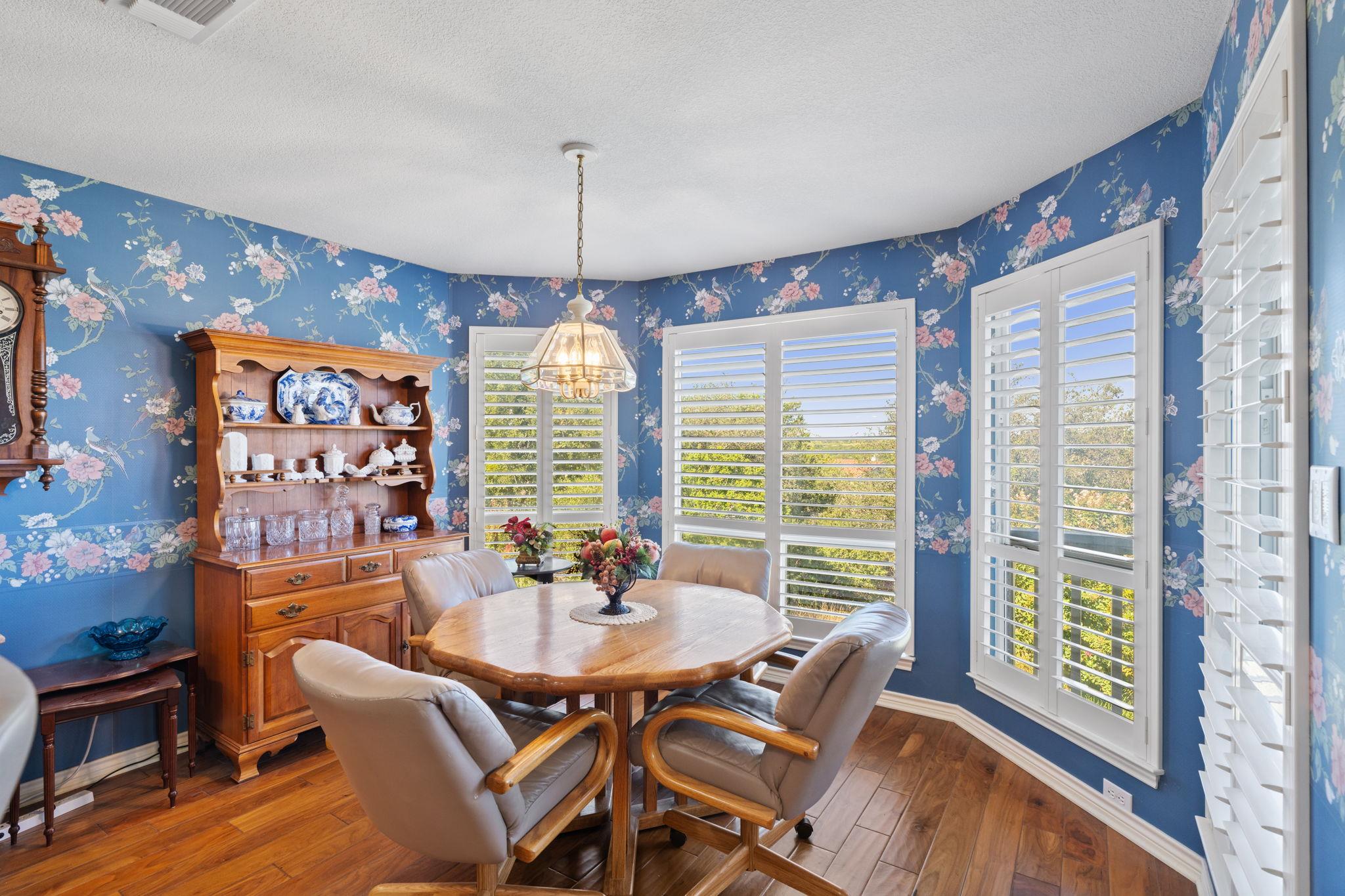 1310 Clayton Nolen DR