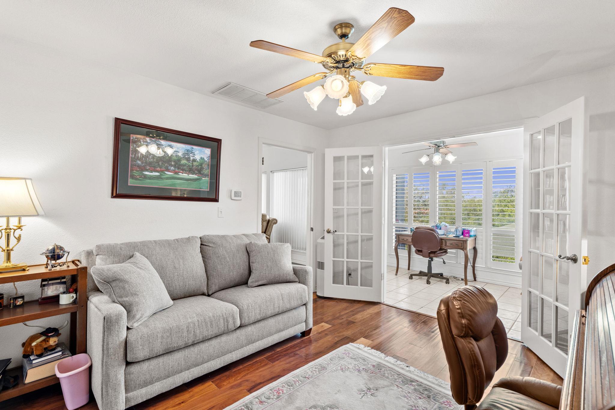 1310 Clayton Nolen DR