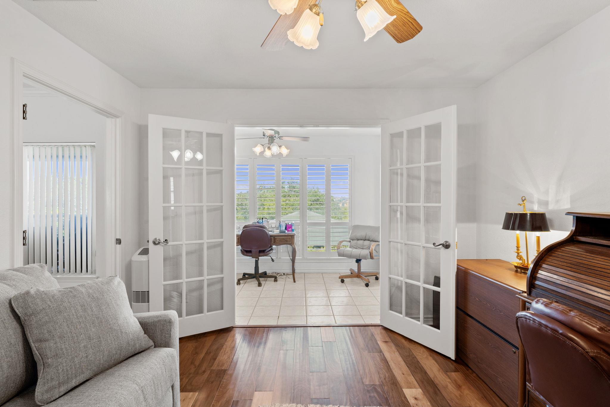 1310 Clayton Nolen DR