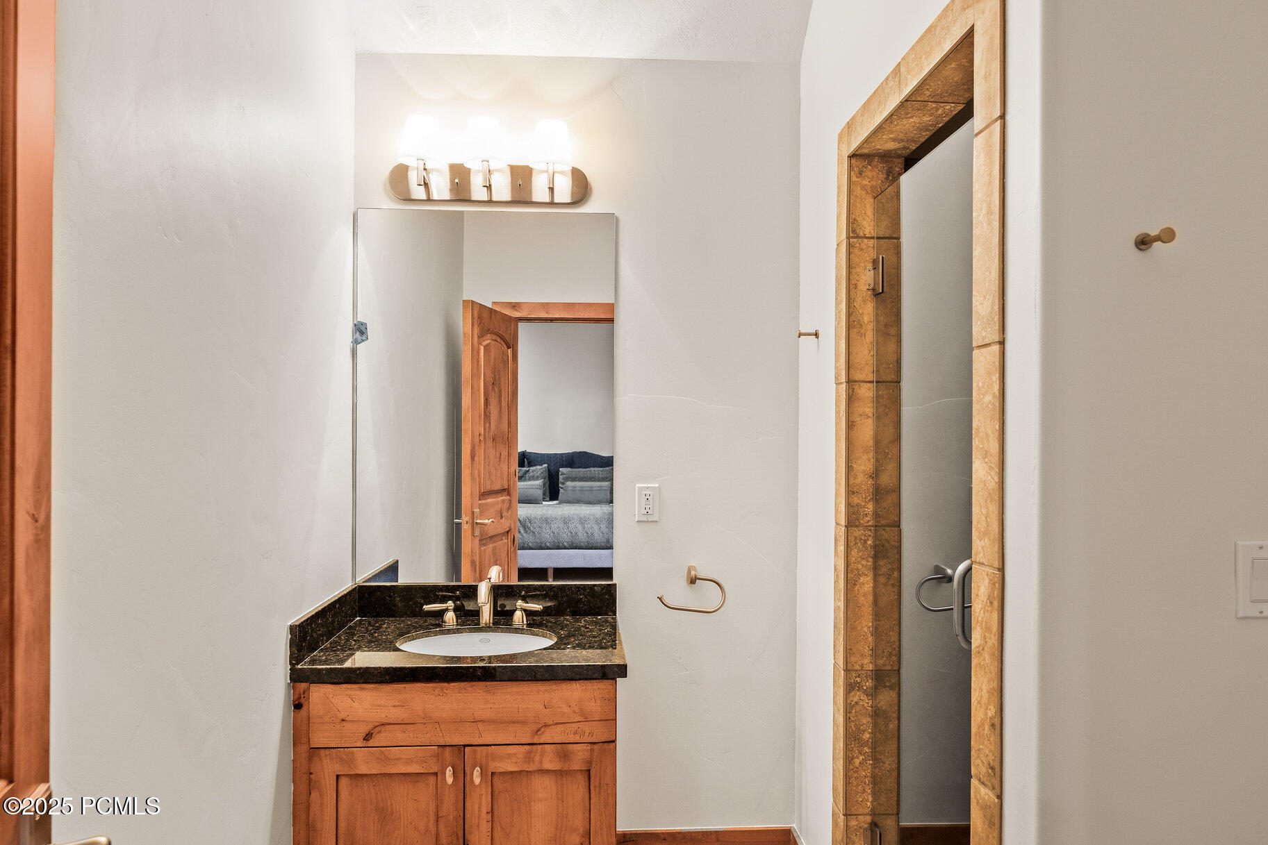 1629 W Alpine Avenue