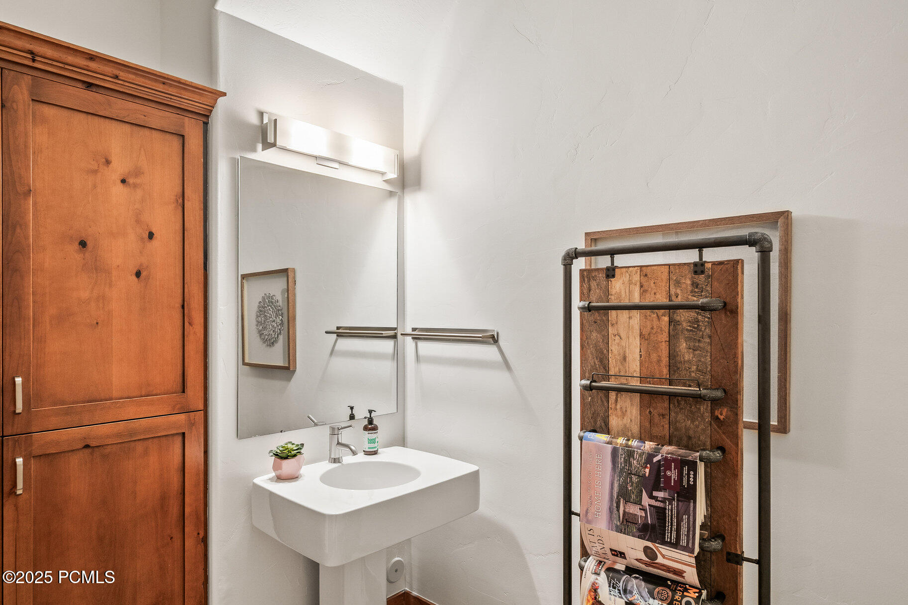 1629 W Alpine Avenue