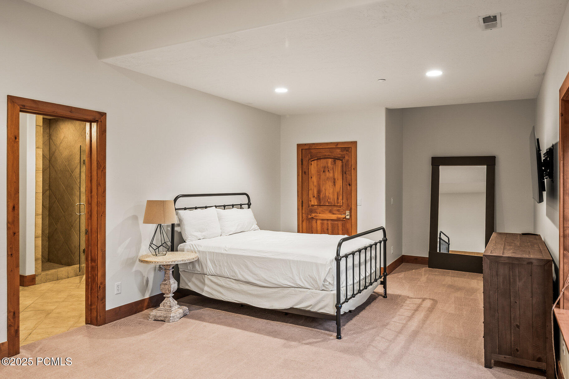 1629 W Alpine Avenue