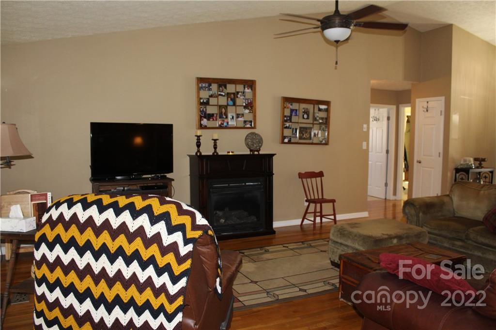 2516 Stoney Brook Court