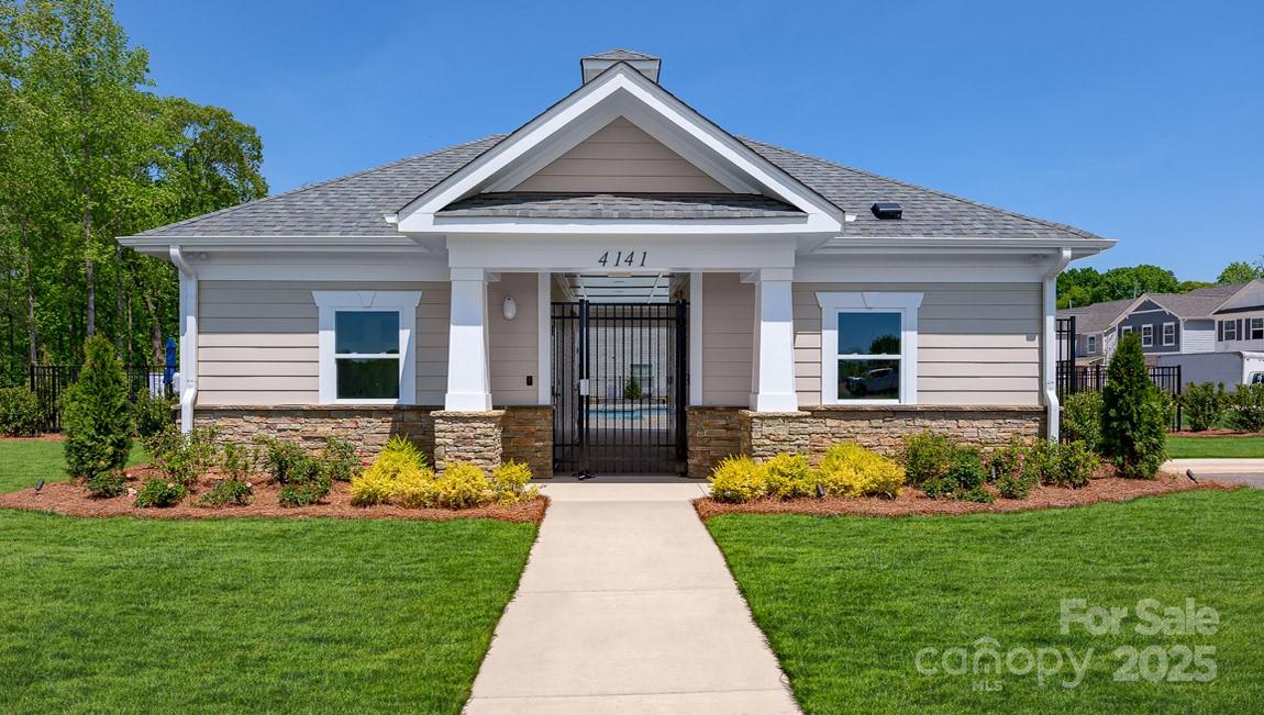 7863 Iron Road