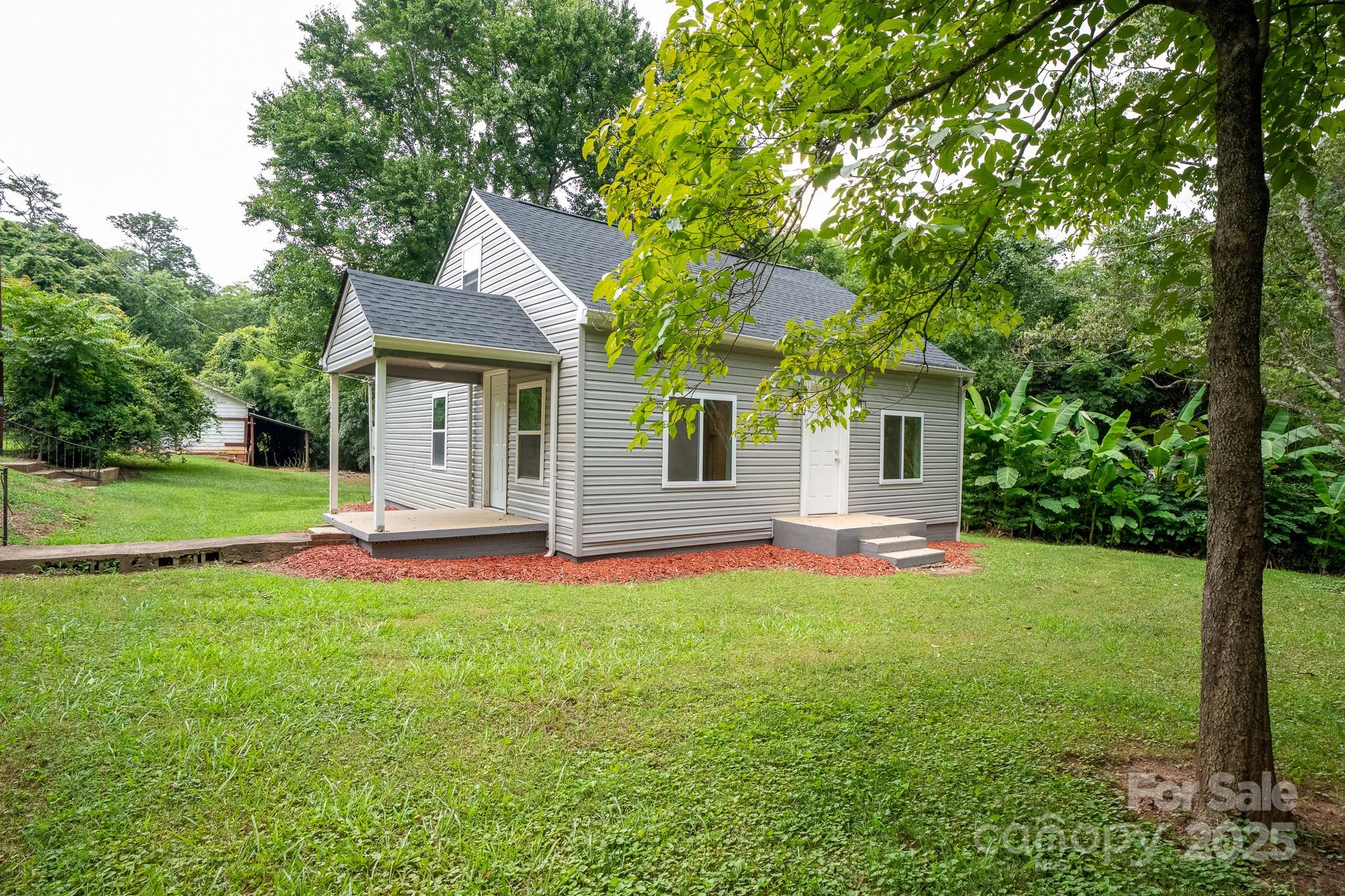2901 N Shipp Avenue