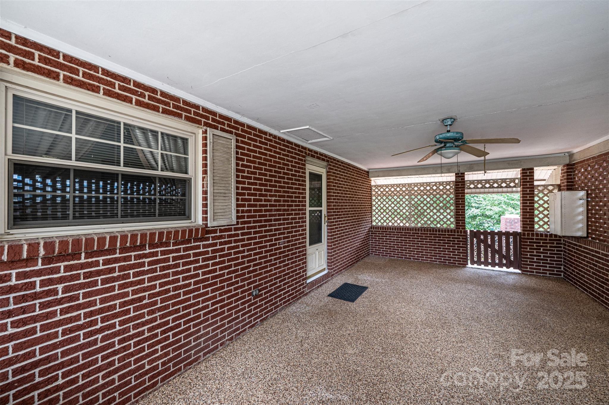 2836 20th Street Lane NE