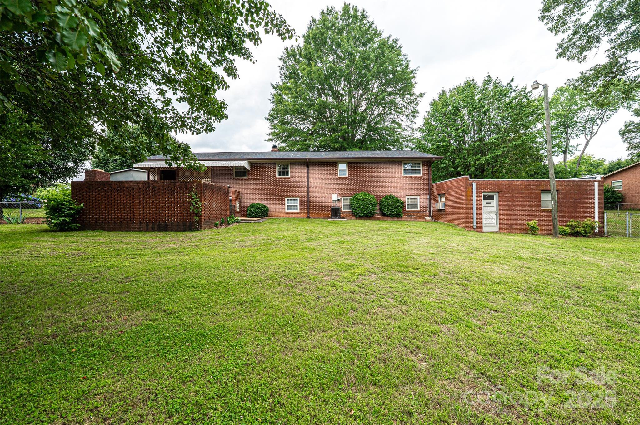 2836 20th Street Lane NE