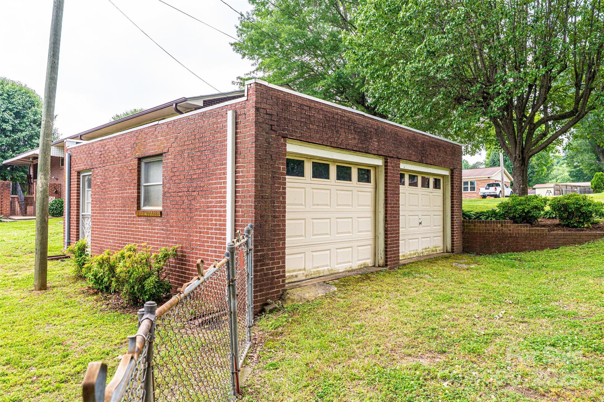 2836 20th Street Lane NE
