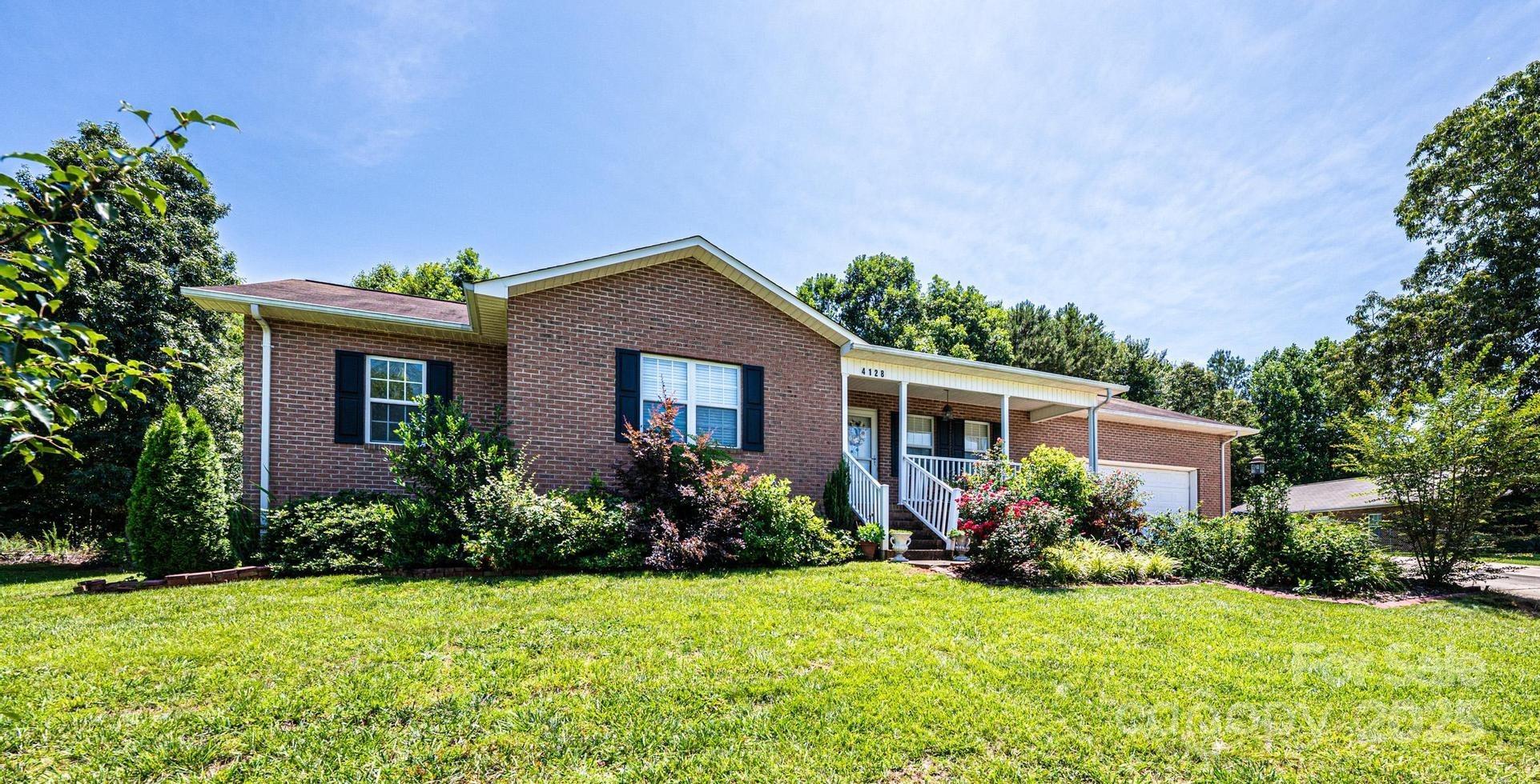 4128 River Run Circle